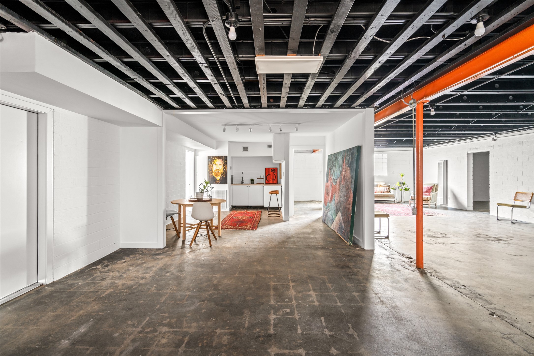 5975 Armour Drive Property Photo 22