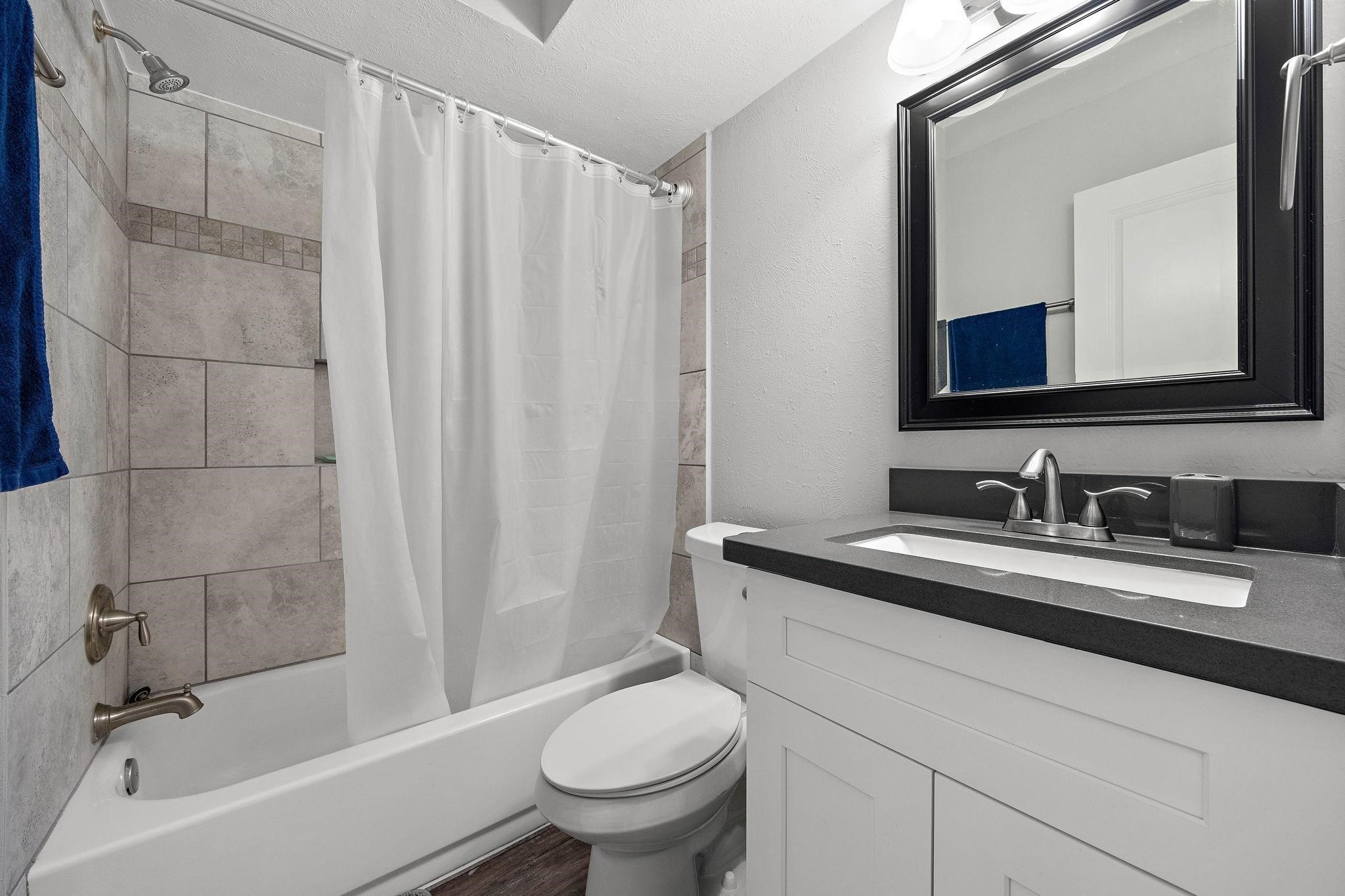12633 Memorial Drive 132 Property Photo 12