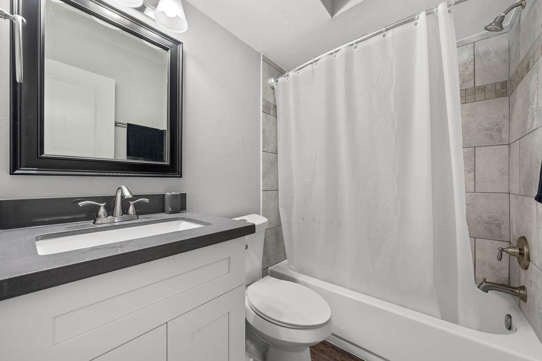 12633 Memorial Drive 132 Property Photo 13
