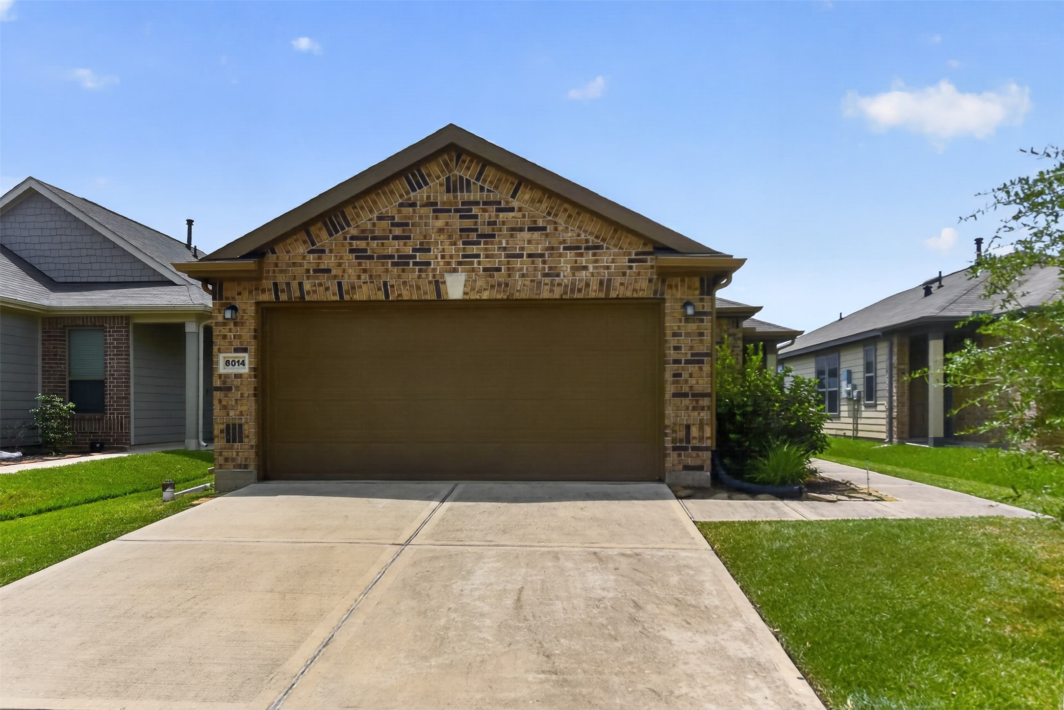 6014 Wakanda Lane Property Photo 1