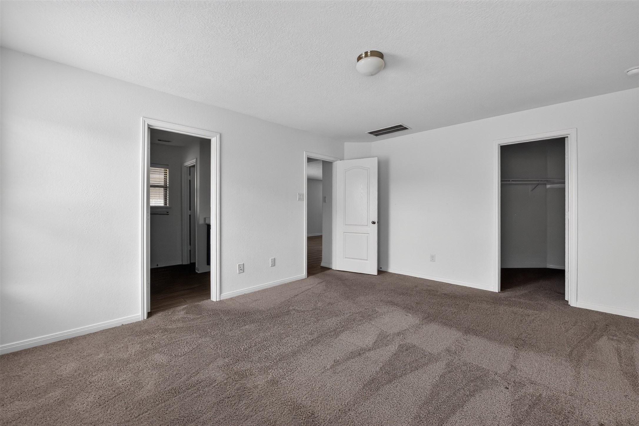 6014 Wakanda Lane Property Photo 14