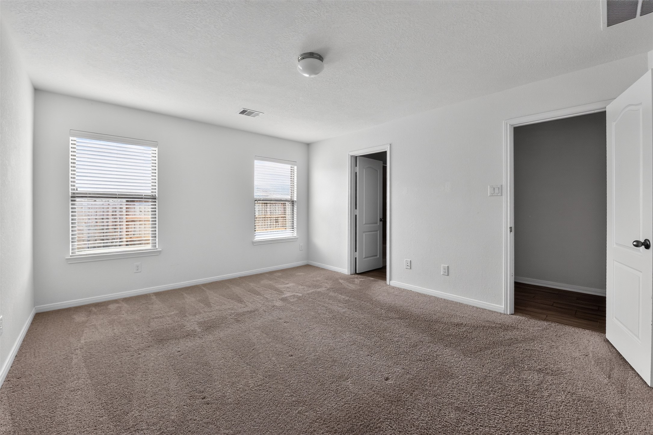 6014 Wakanda Lane Property Photo 18