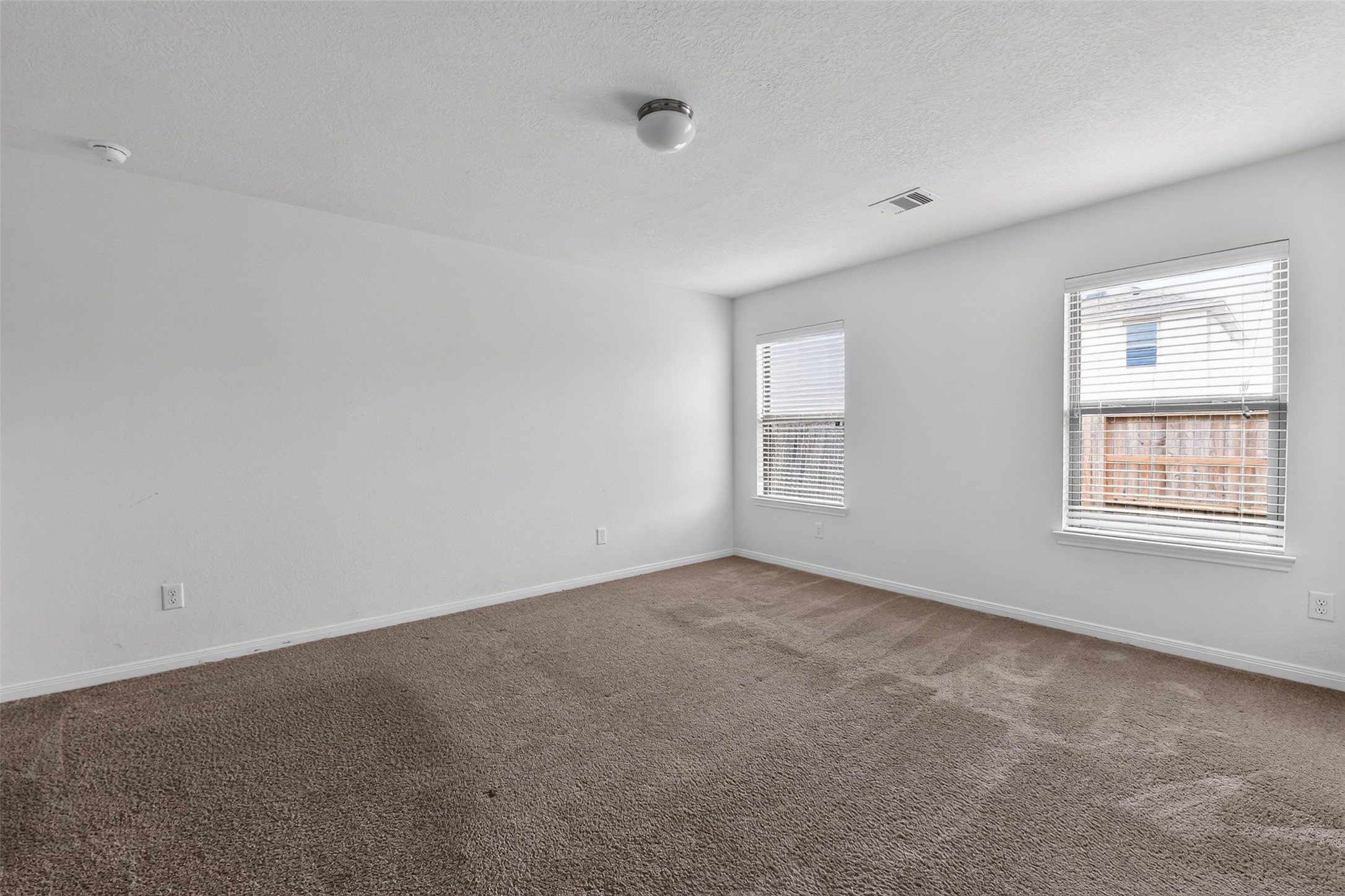 6014 Wakanda Lane Property Photo 23
