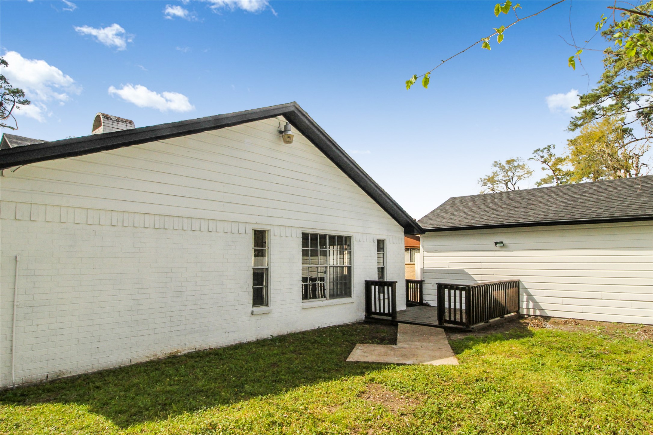 10322 Nold Drive Property Photo 18