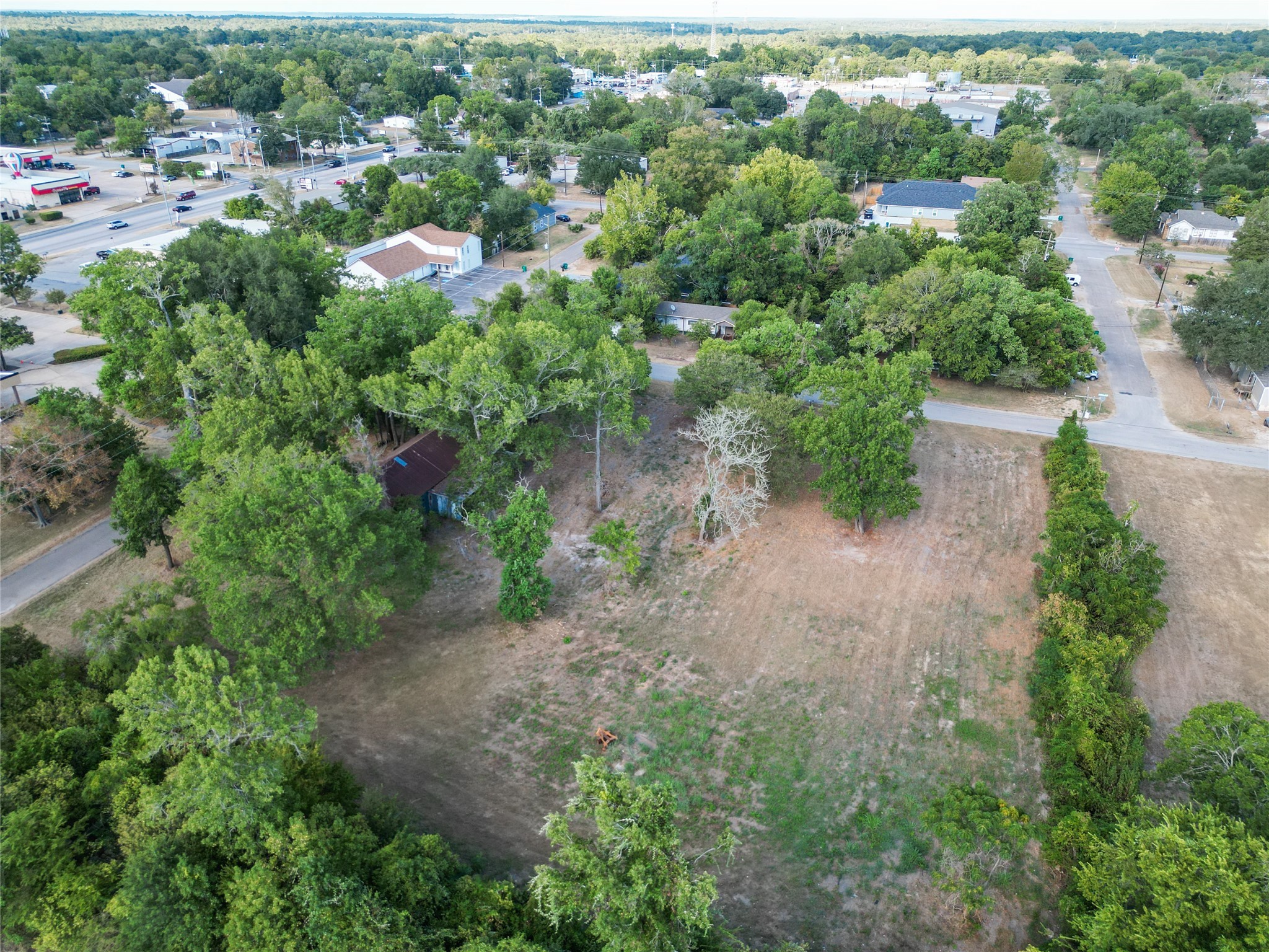 200 S Woodson Street Property Photo 8
