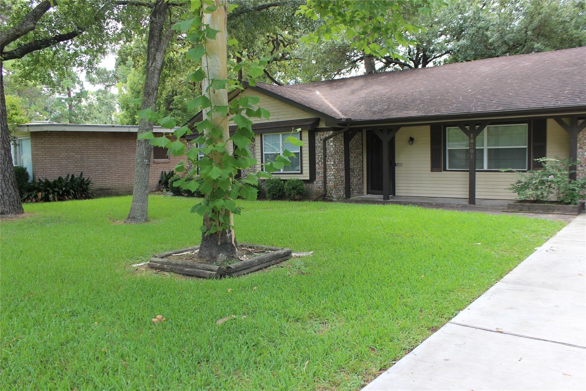 10301 Ivyridge Road Property Photo 1