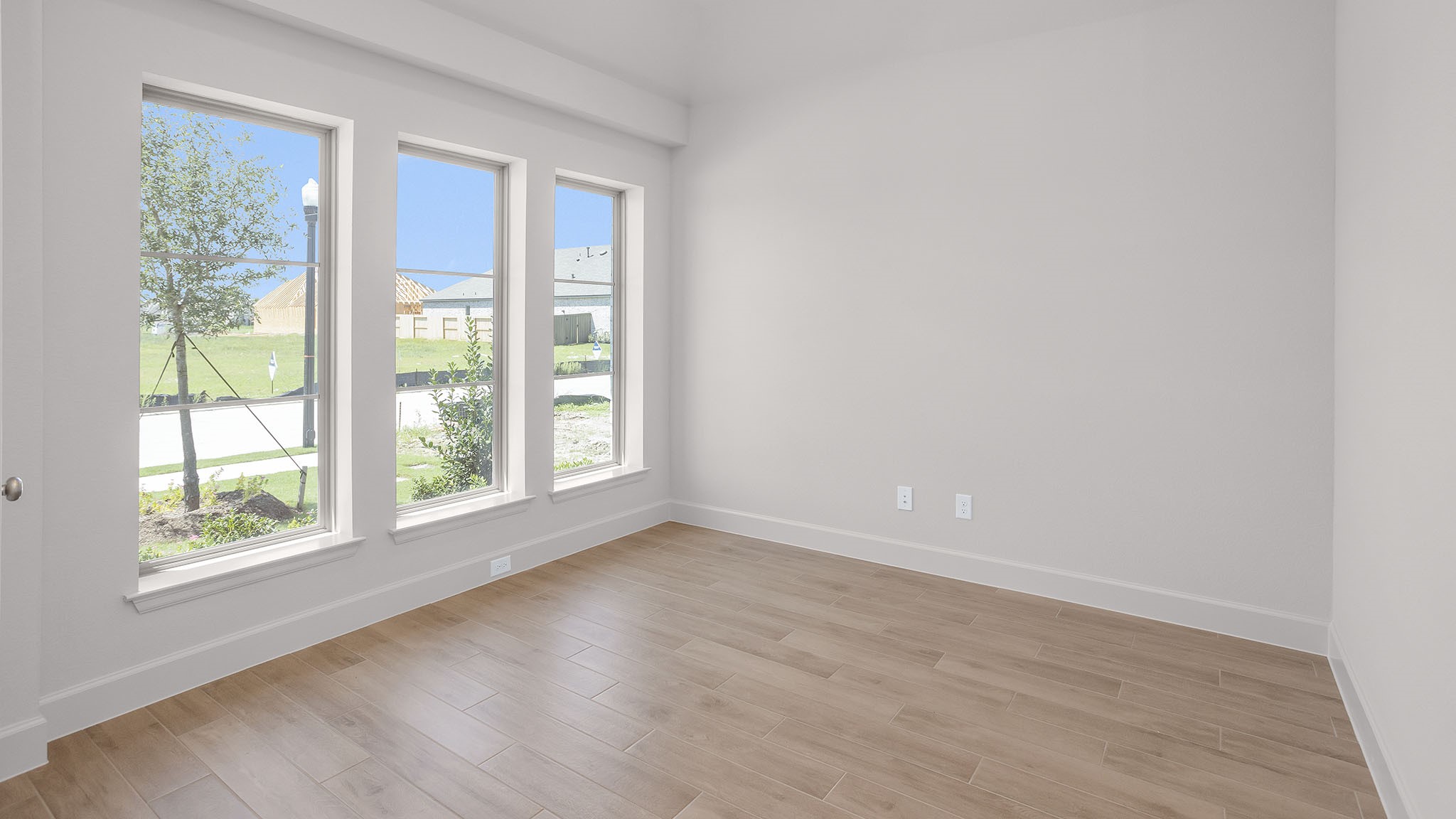 12330 Hudson Drive Property Photo 2