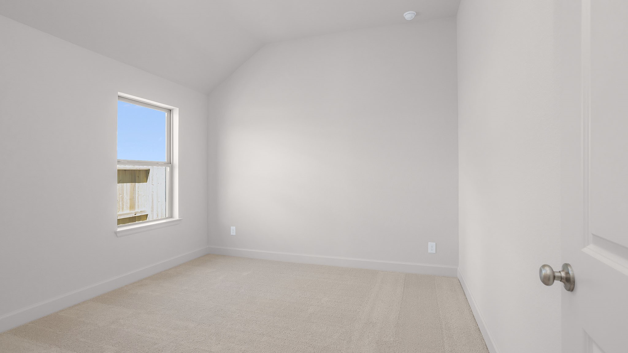 12330 Hudson Drive Property Photo 11