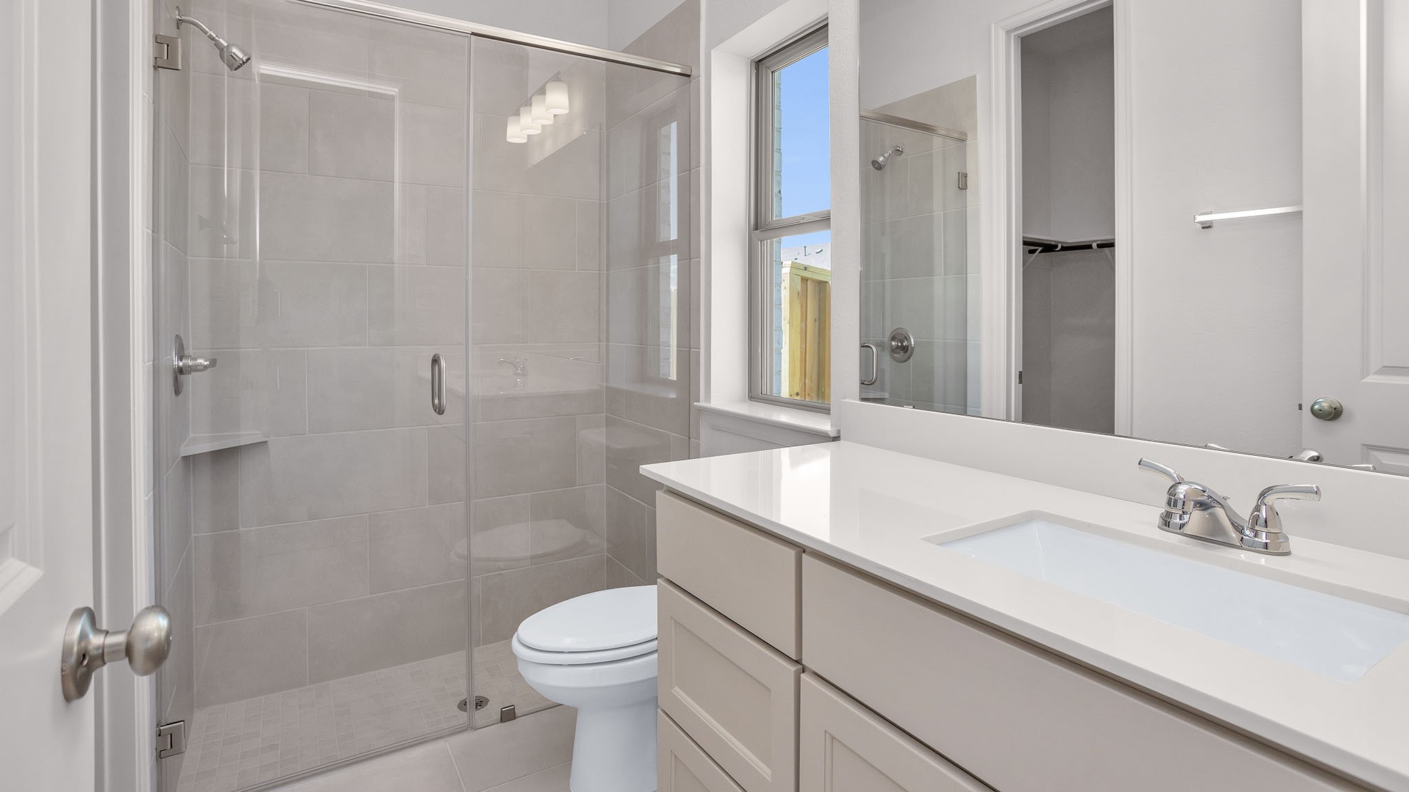 12330 Hudson Drive Property Photo 12