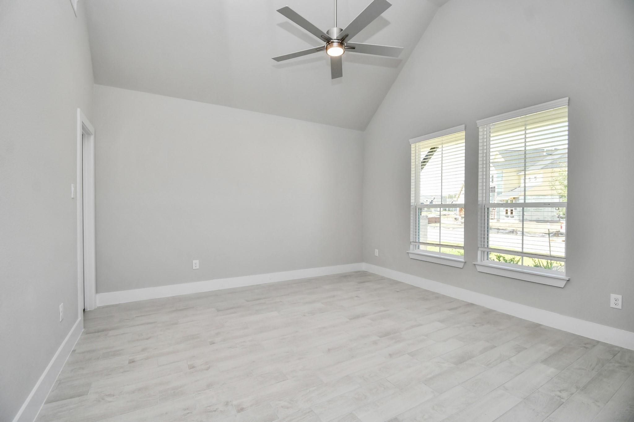 2113 Corn Thistle Way Property Photo 5