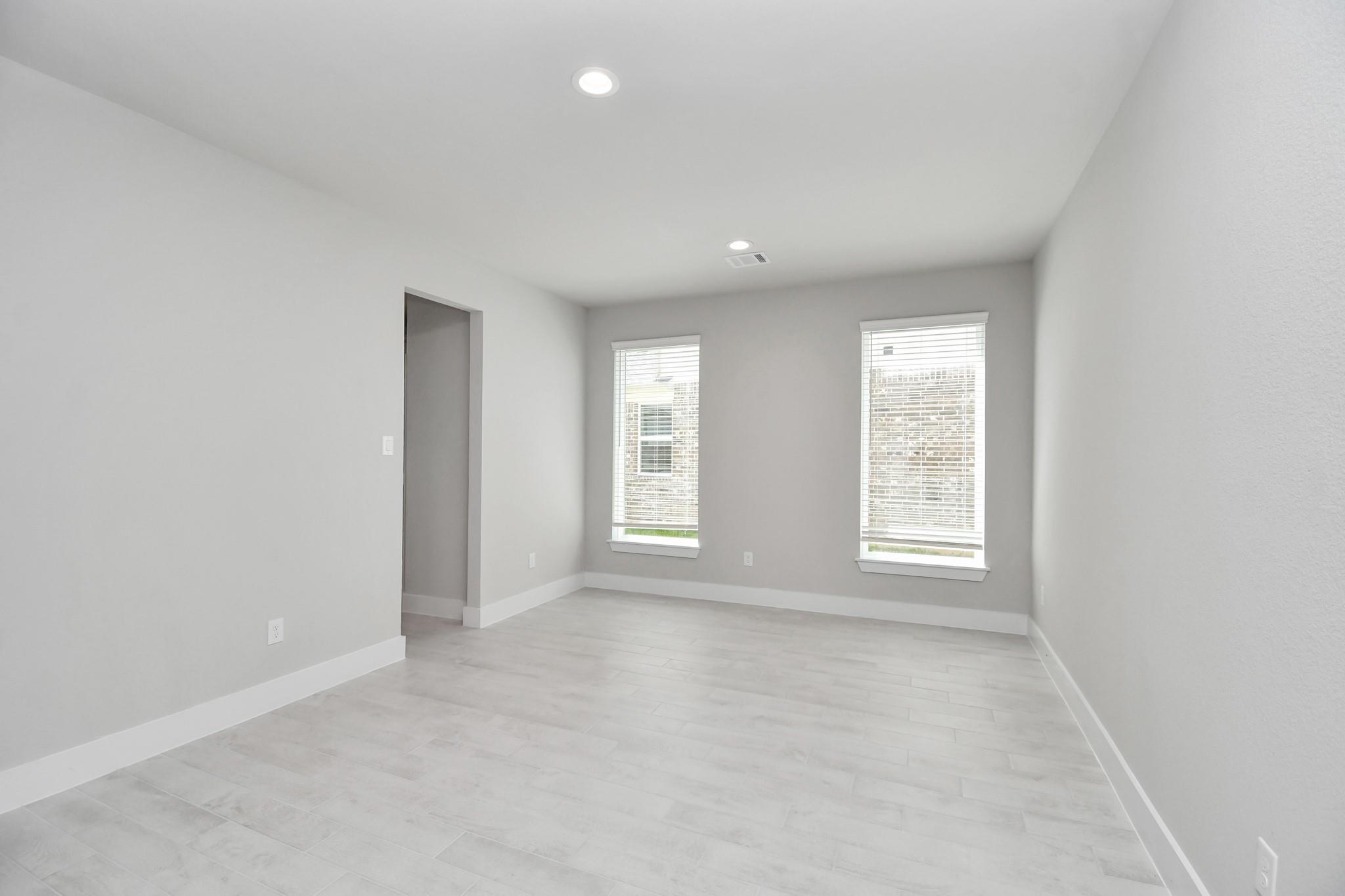 2113 Corn Thistle Way Property Photo 8