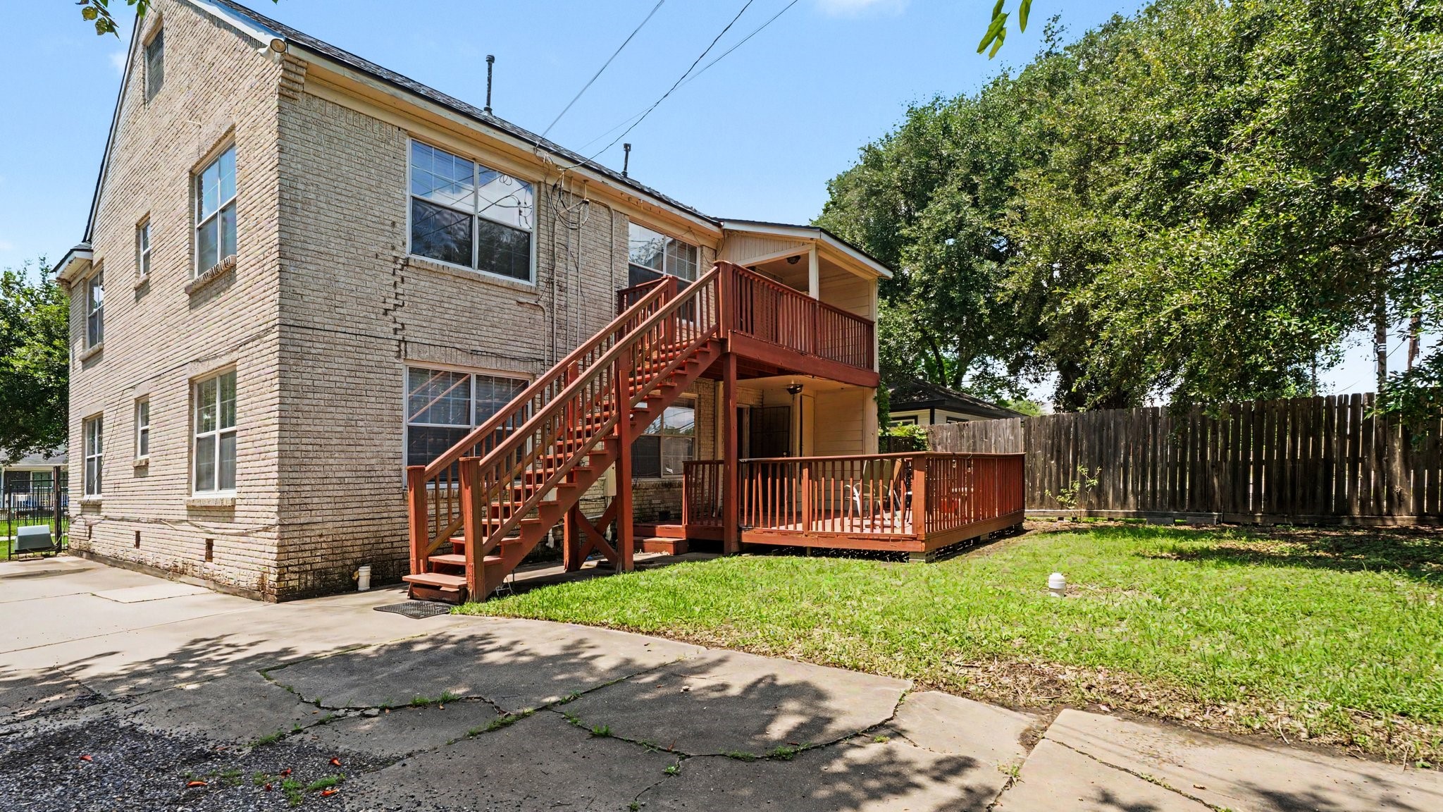 3005 Arbor Street Property Photo 2