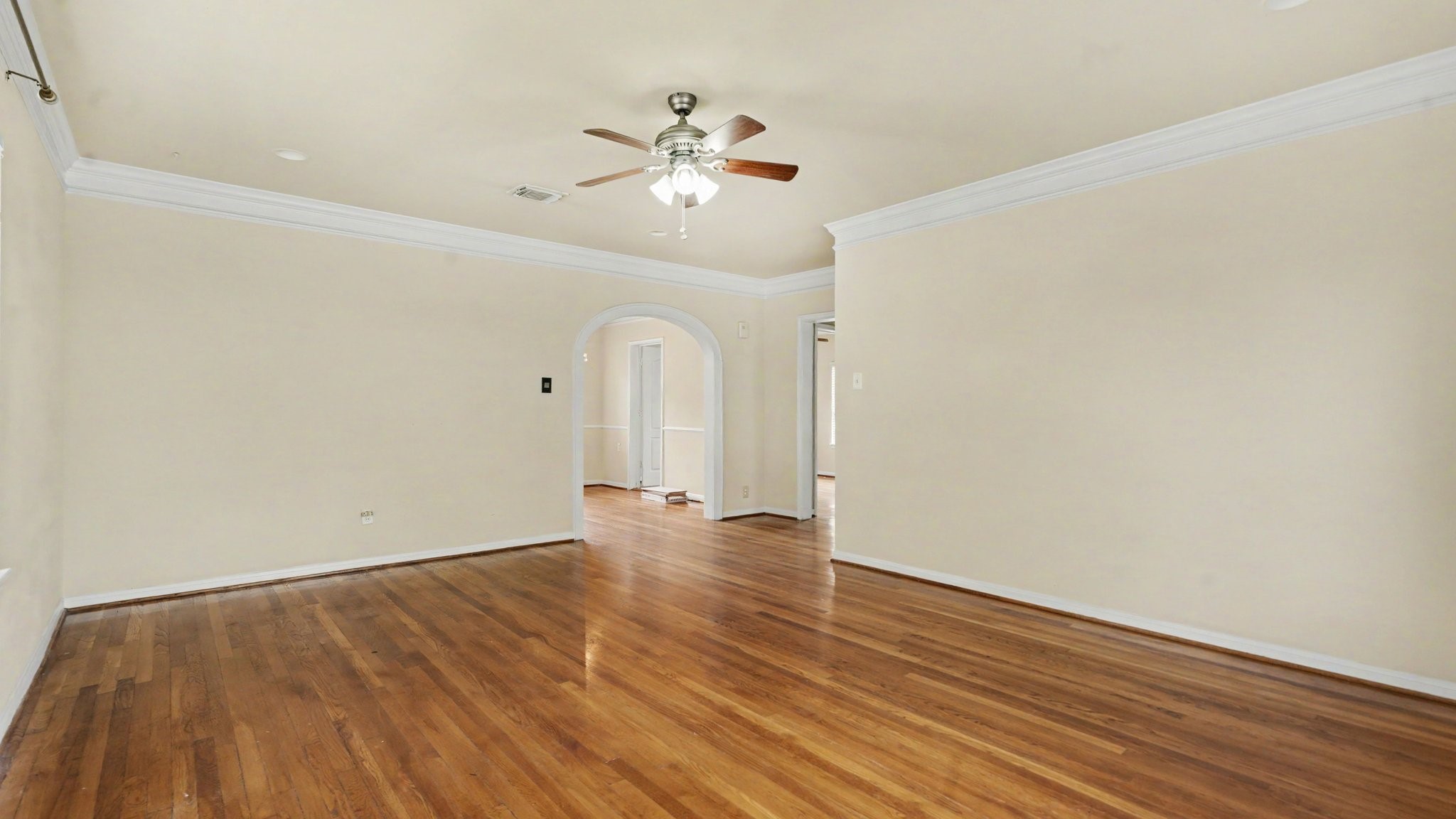 3005 Arbor Street Property Photo 13