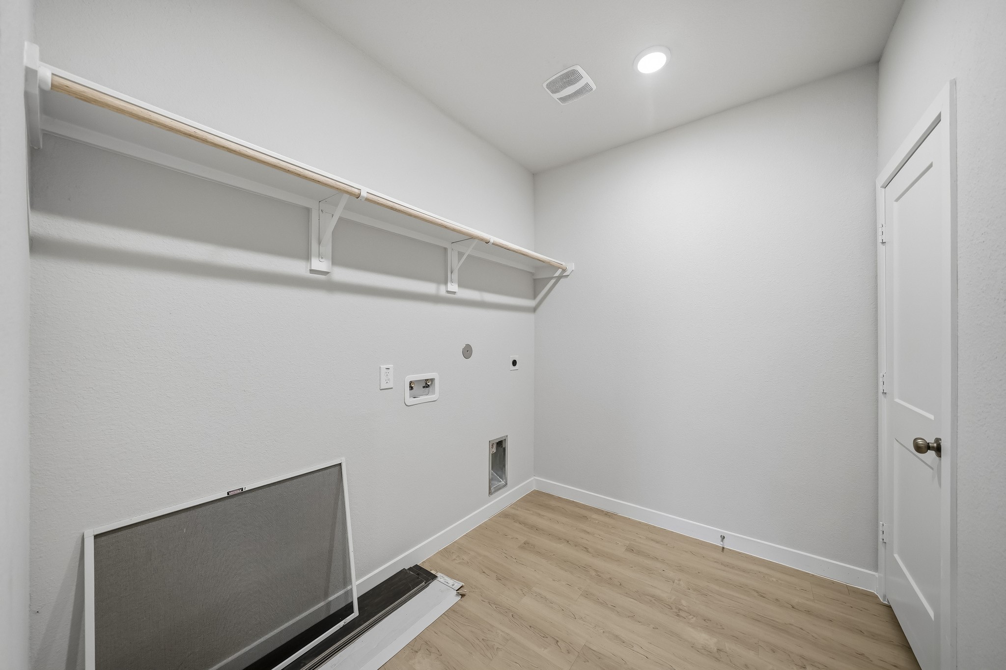308 Amy Street Property Photo 4