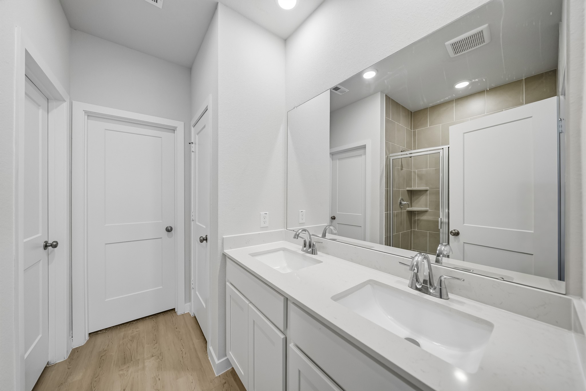 308 Amy Street Property Photo 7