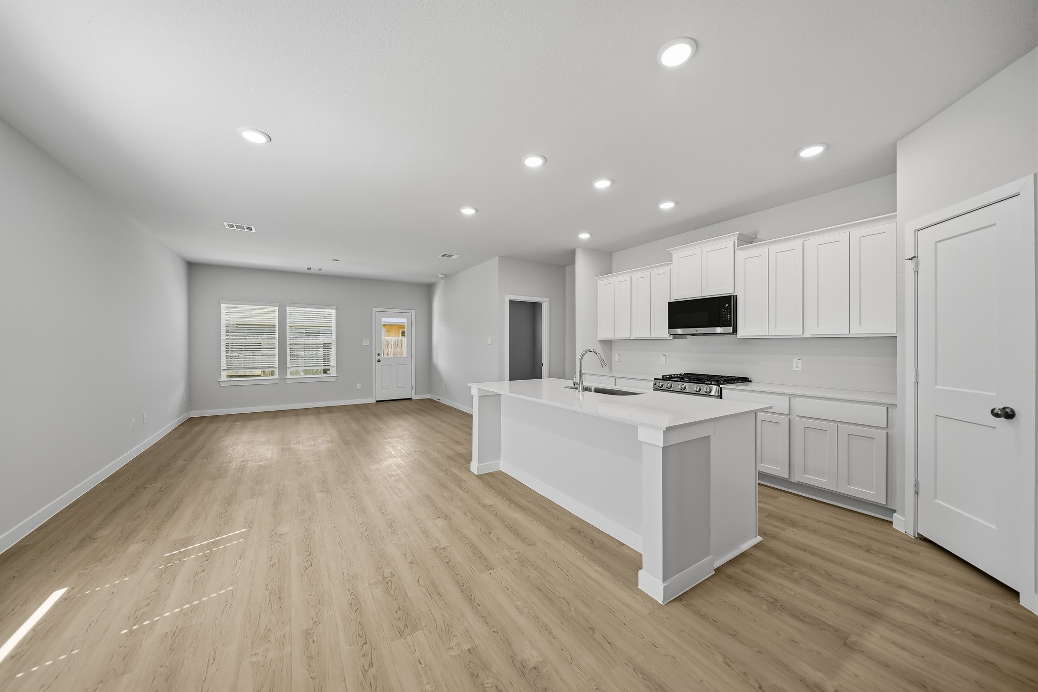 308 Amy Street Property Photo 14