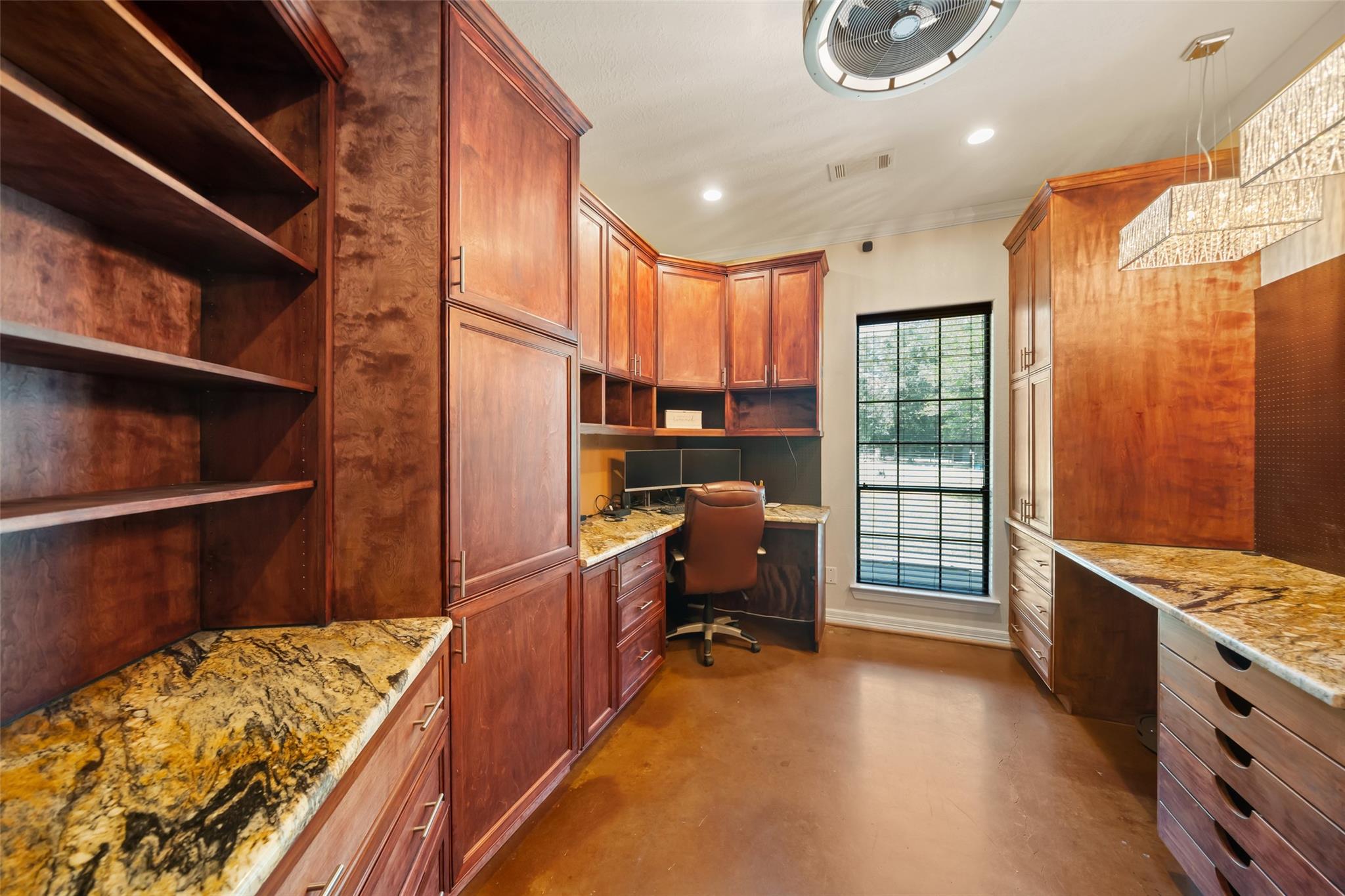 12300 Cedar Lane Property Photo 16