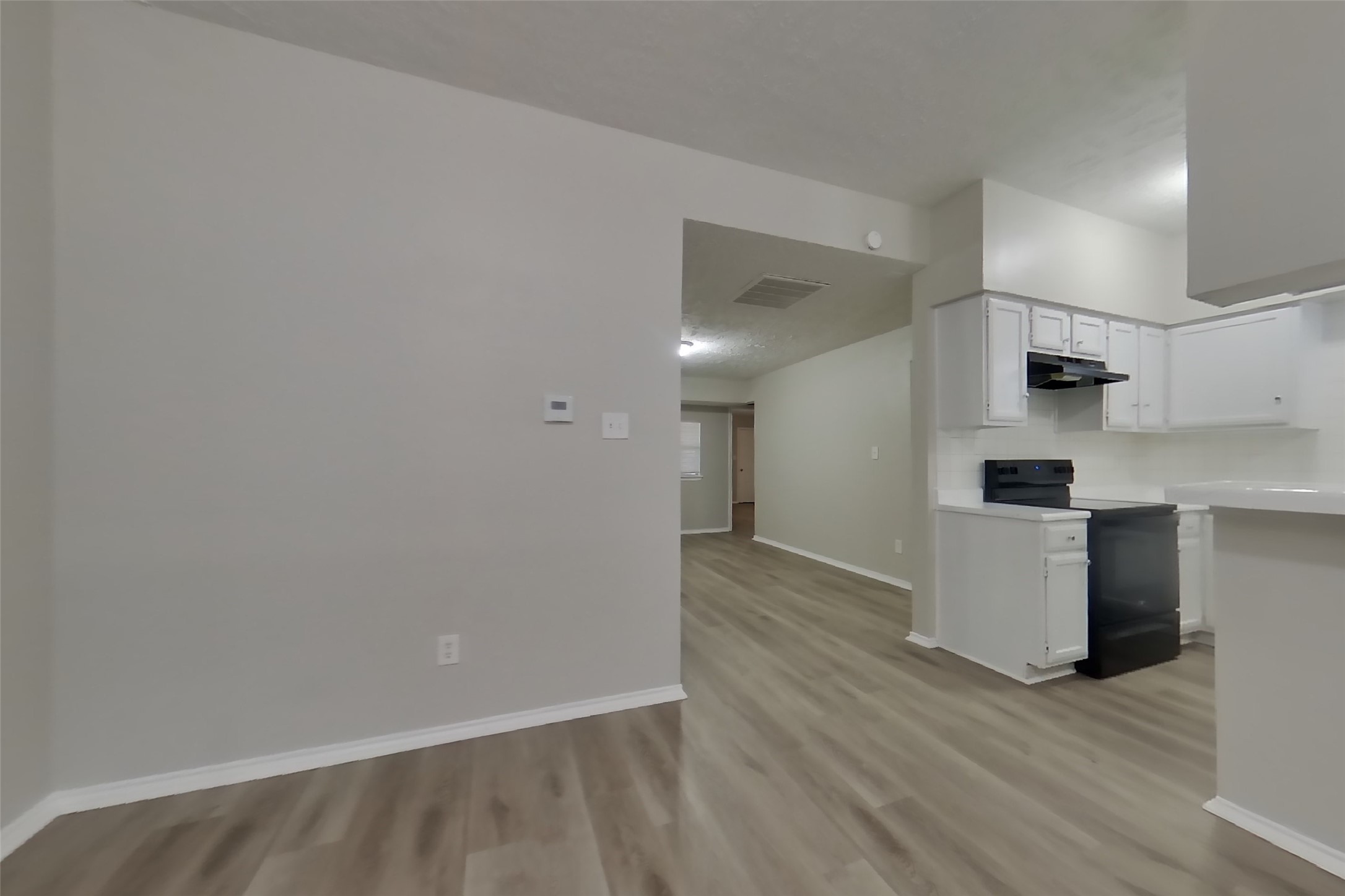 19311 Amistad Drive Property Photo 3