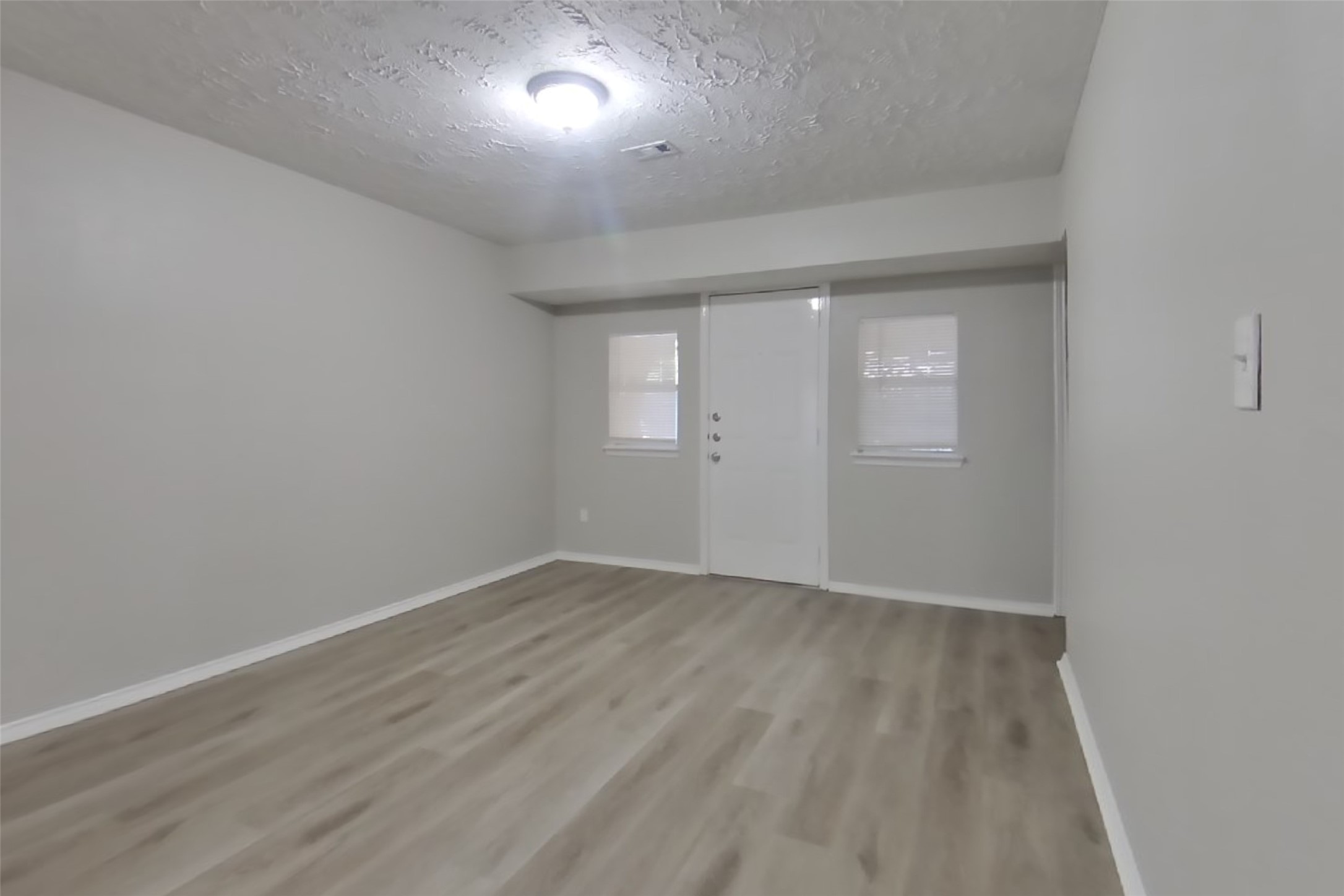 19311 Amistad Drive Property Photo 14