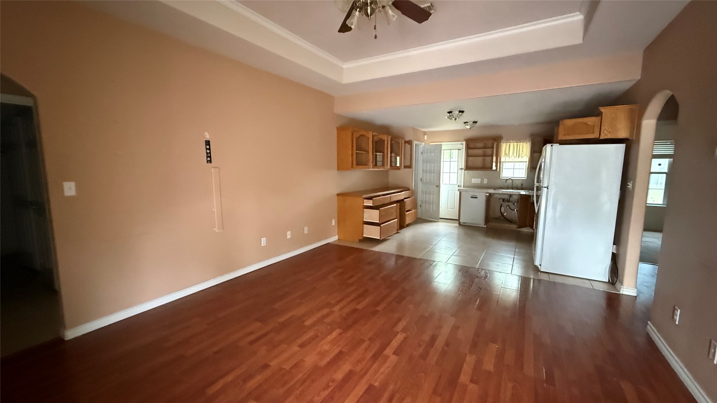 102 Brookdale Circle Property Photo 4