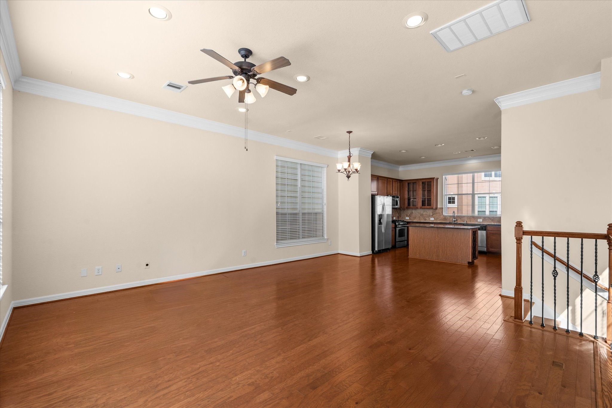 3318 Clearview Villa Way Property Photo 8