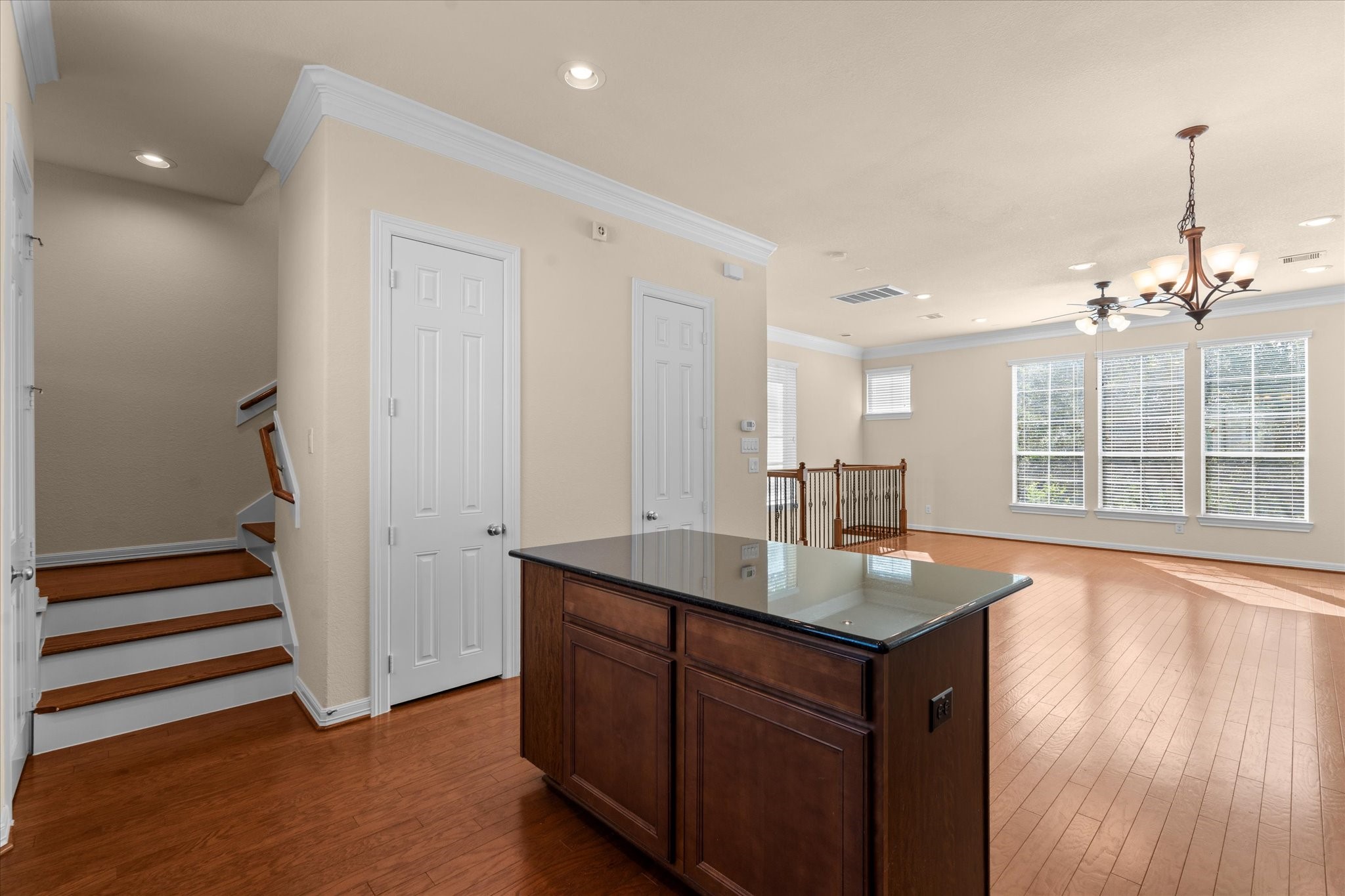 3318 Clearview Villa Way Property Photo 13