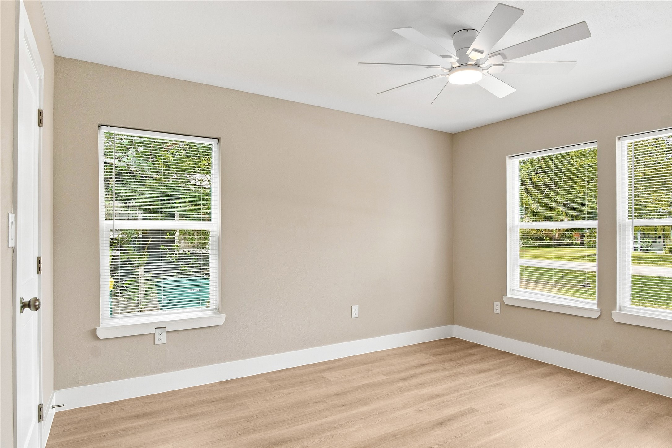 2803 S Houston Drive Property Photo 16