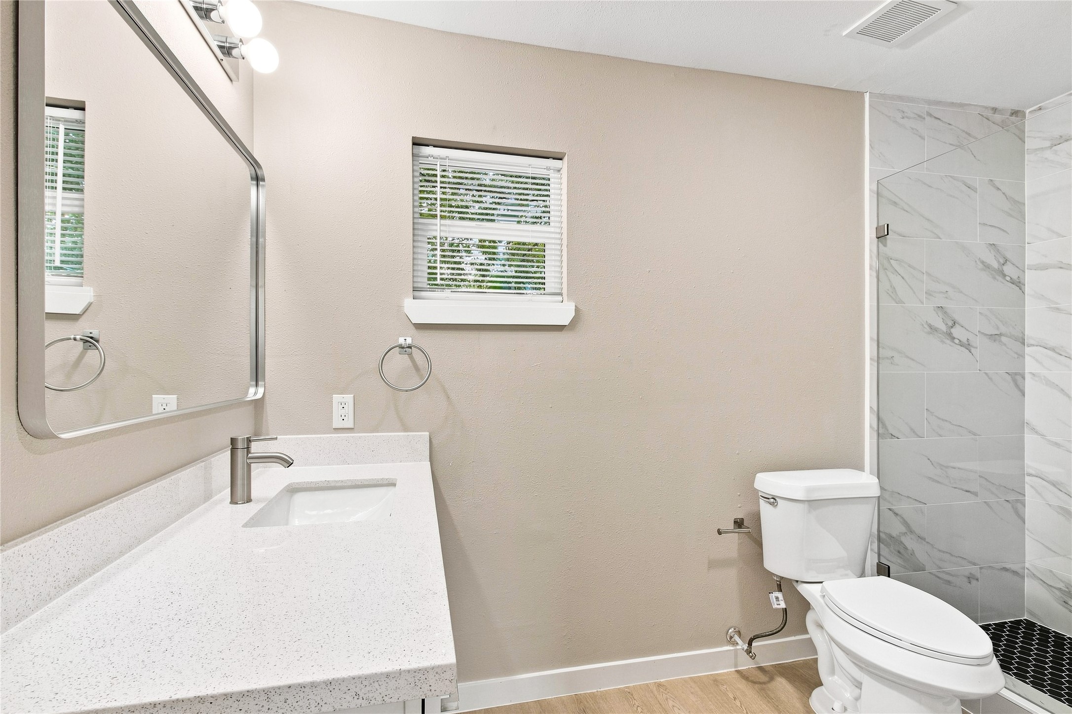 2803 S Houston Drive Property Photo 20