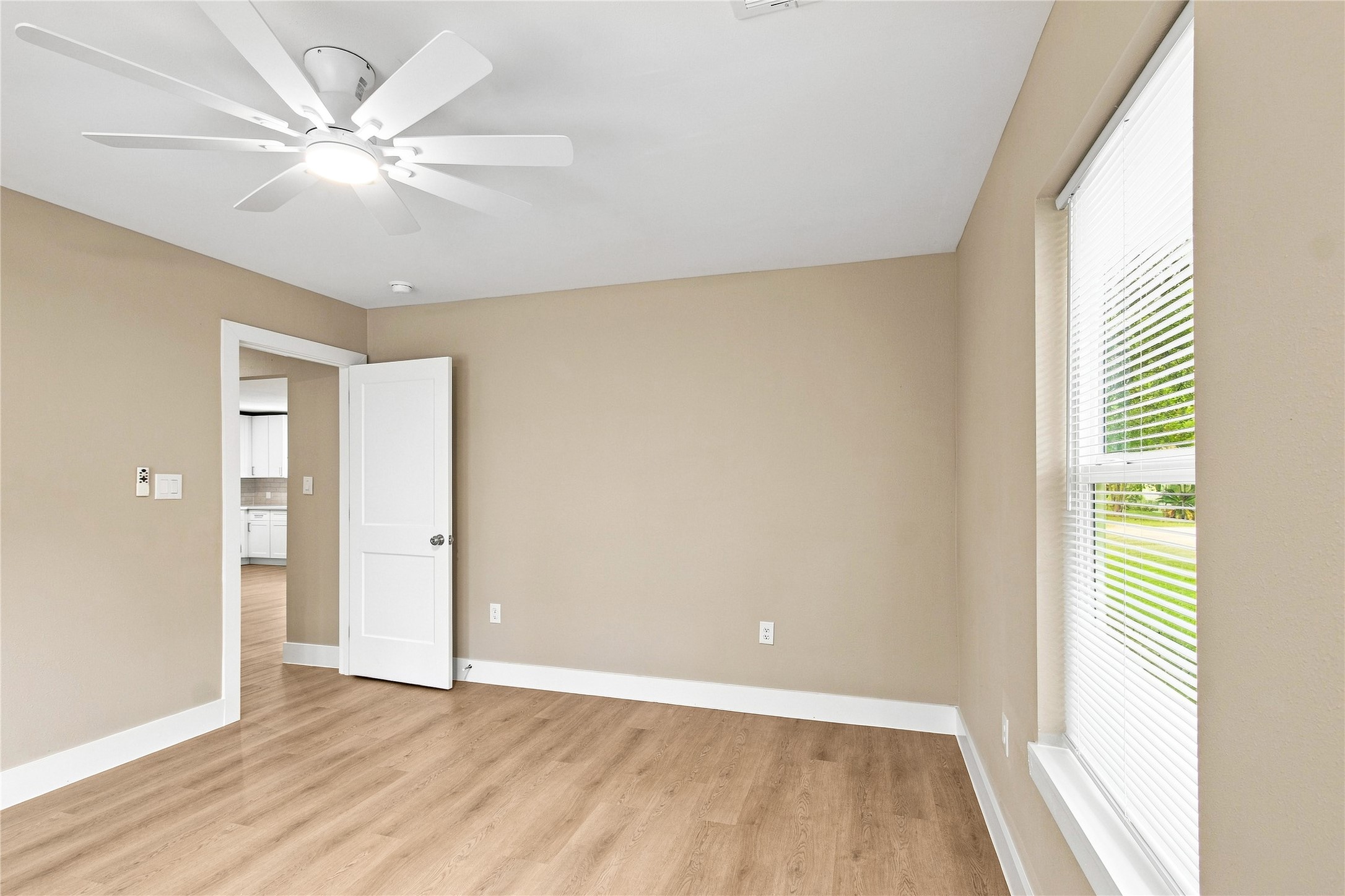 2803 S Houston Drive Property Photo 29