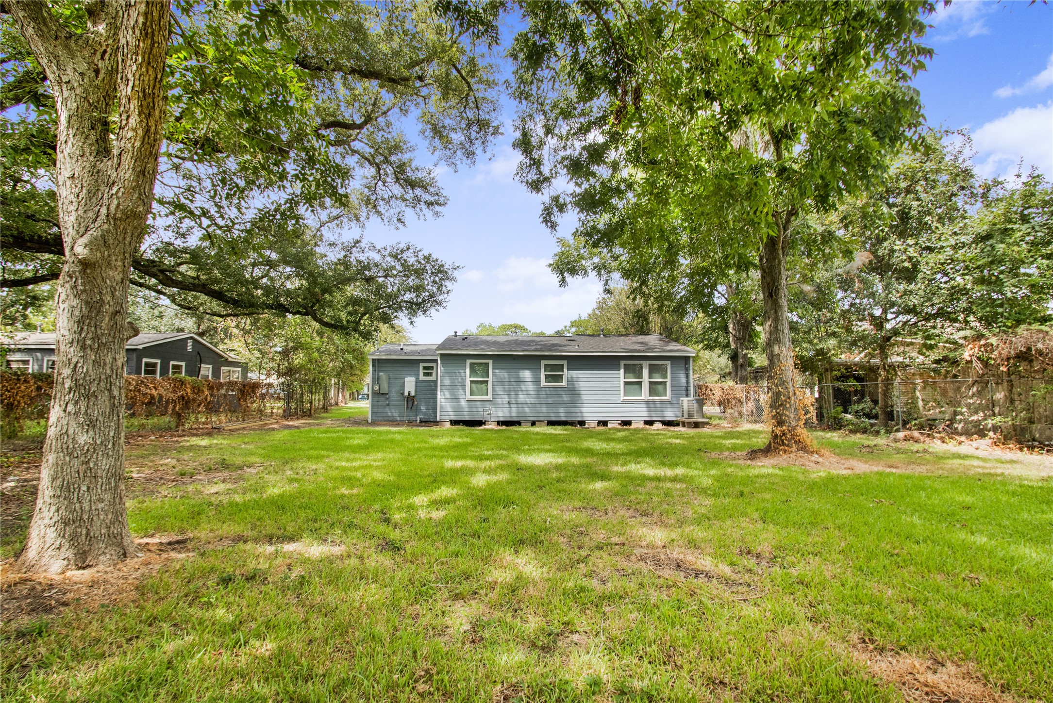 2803 S Houston Drive Property Photo 38