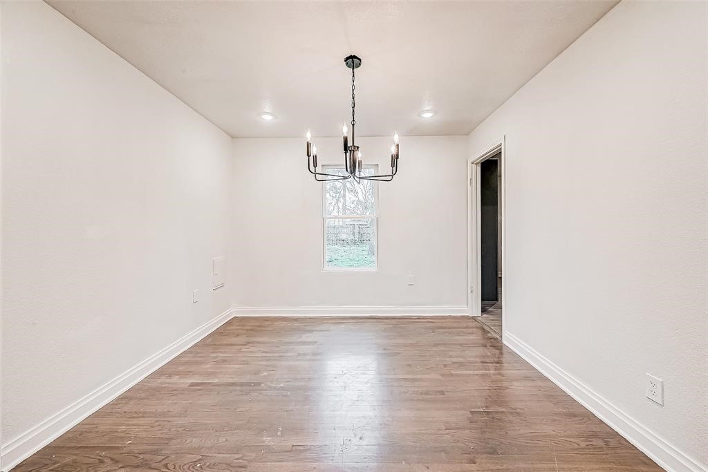 7010 S Hall Street Property Photo 12