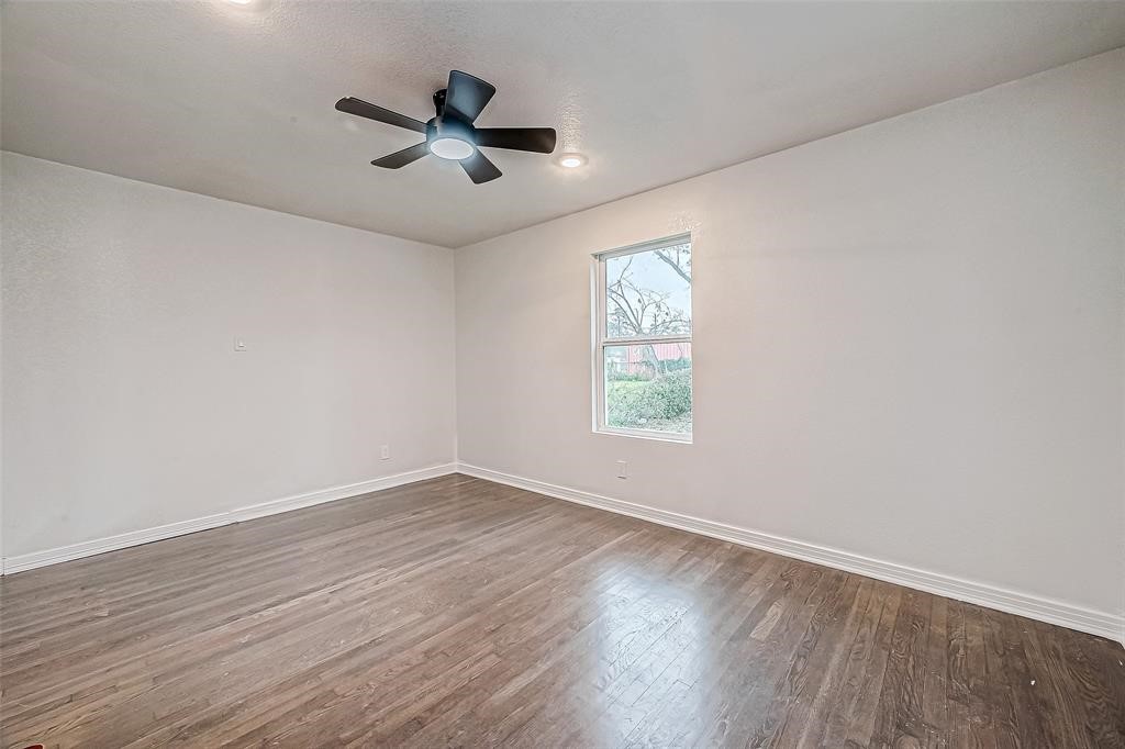 7010 S Hall Street Property Photo 28