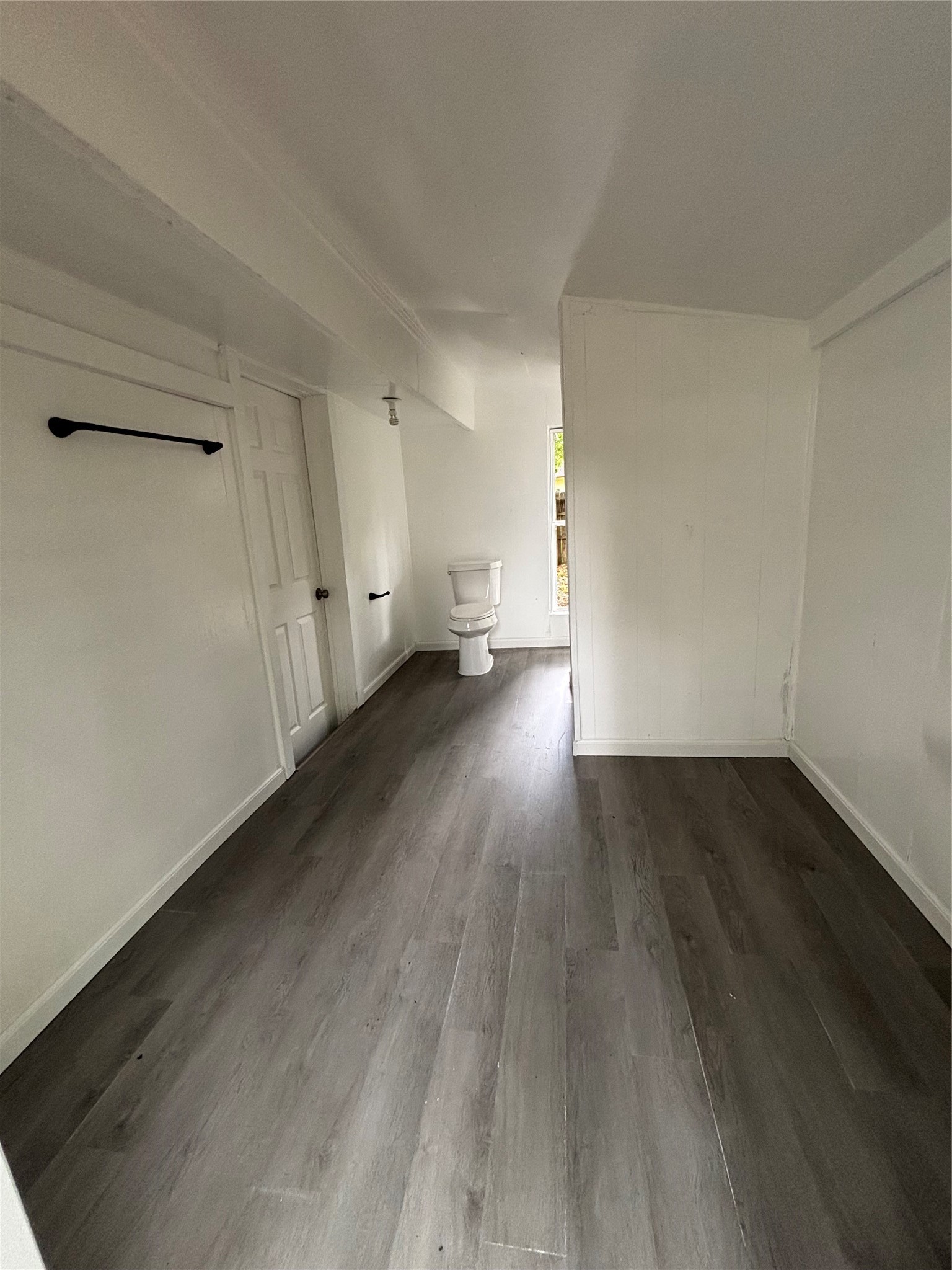 1195 Gunter Street Property Photo 16