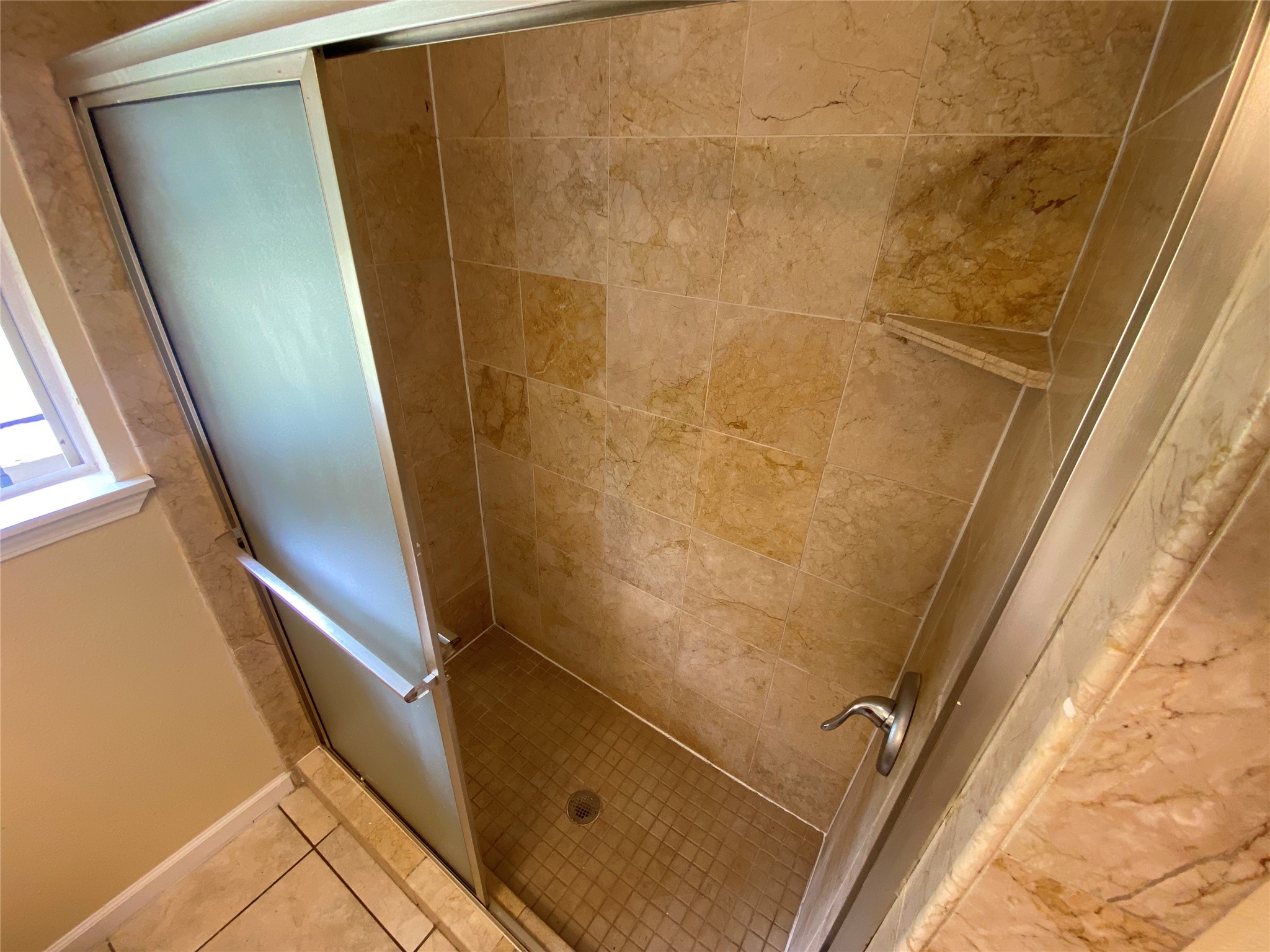 1195 Gunter Street Property Photo 18
