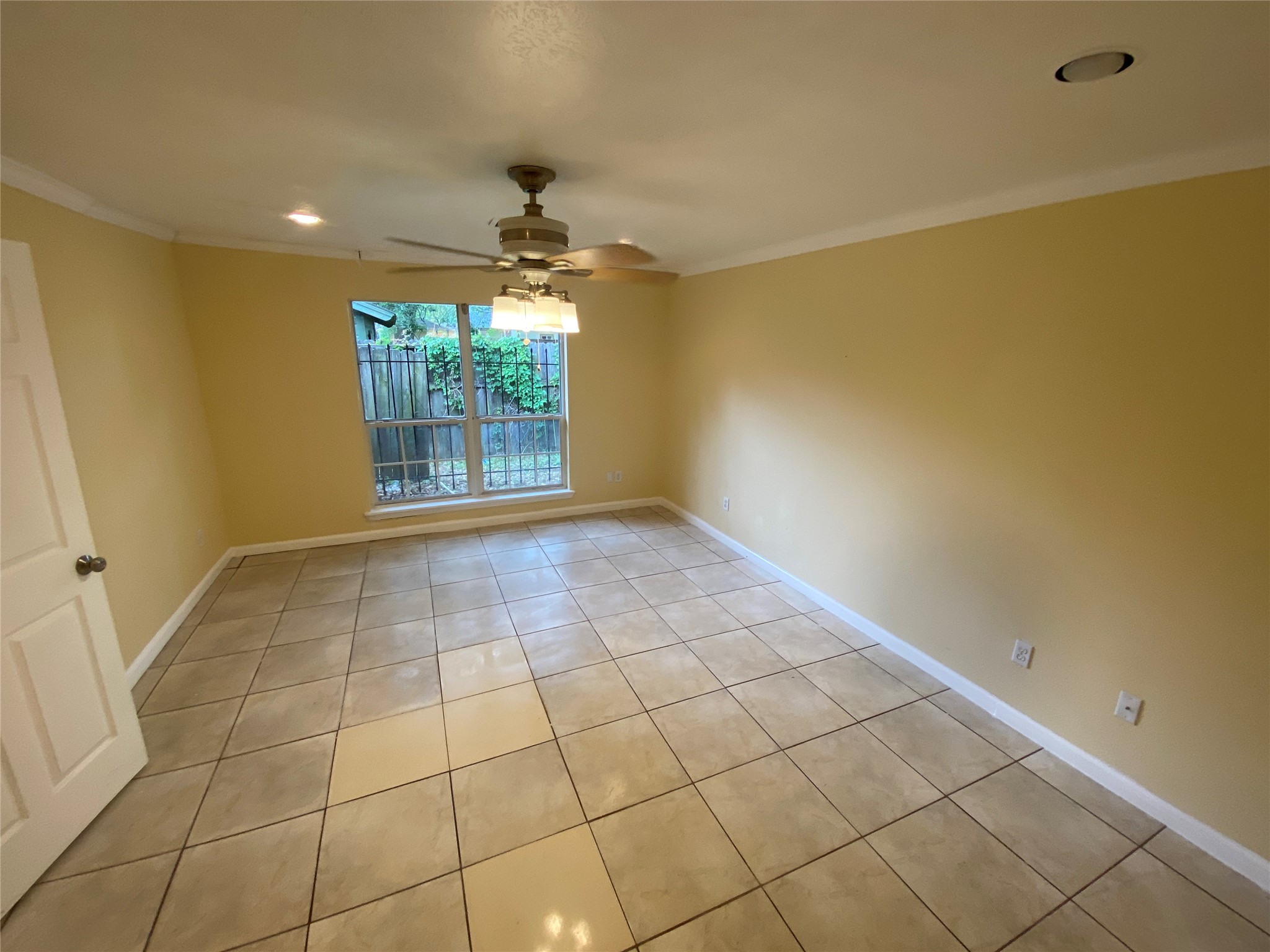1195 Gunter Street Property Photo 24