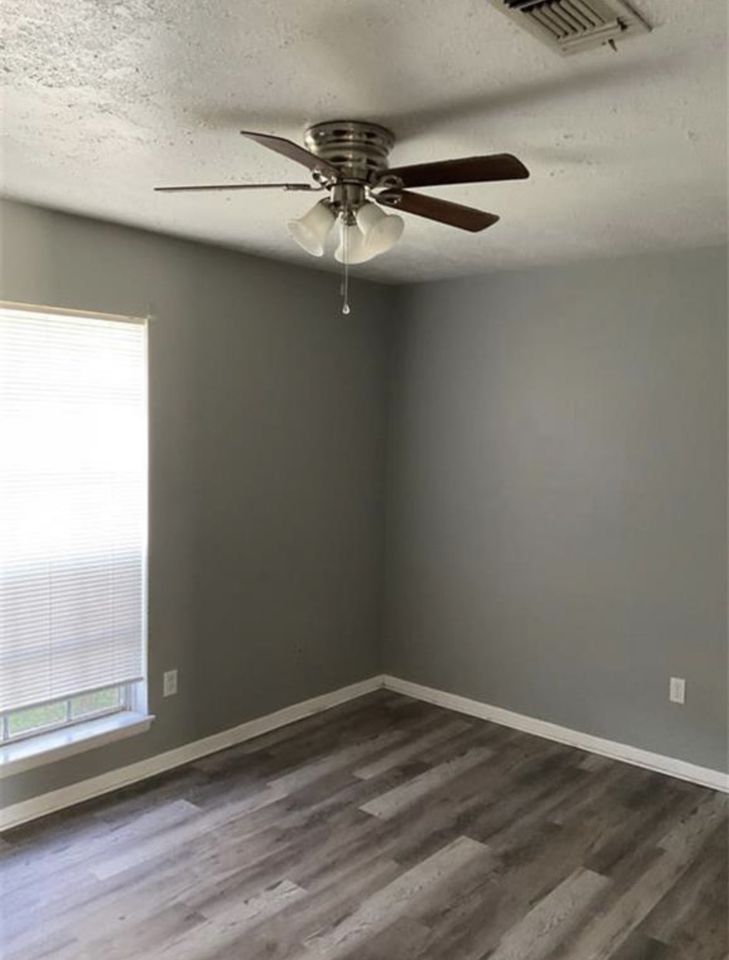 805 Northbend Drive Property Photo 6