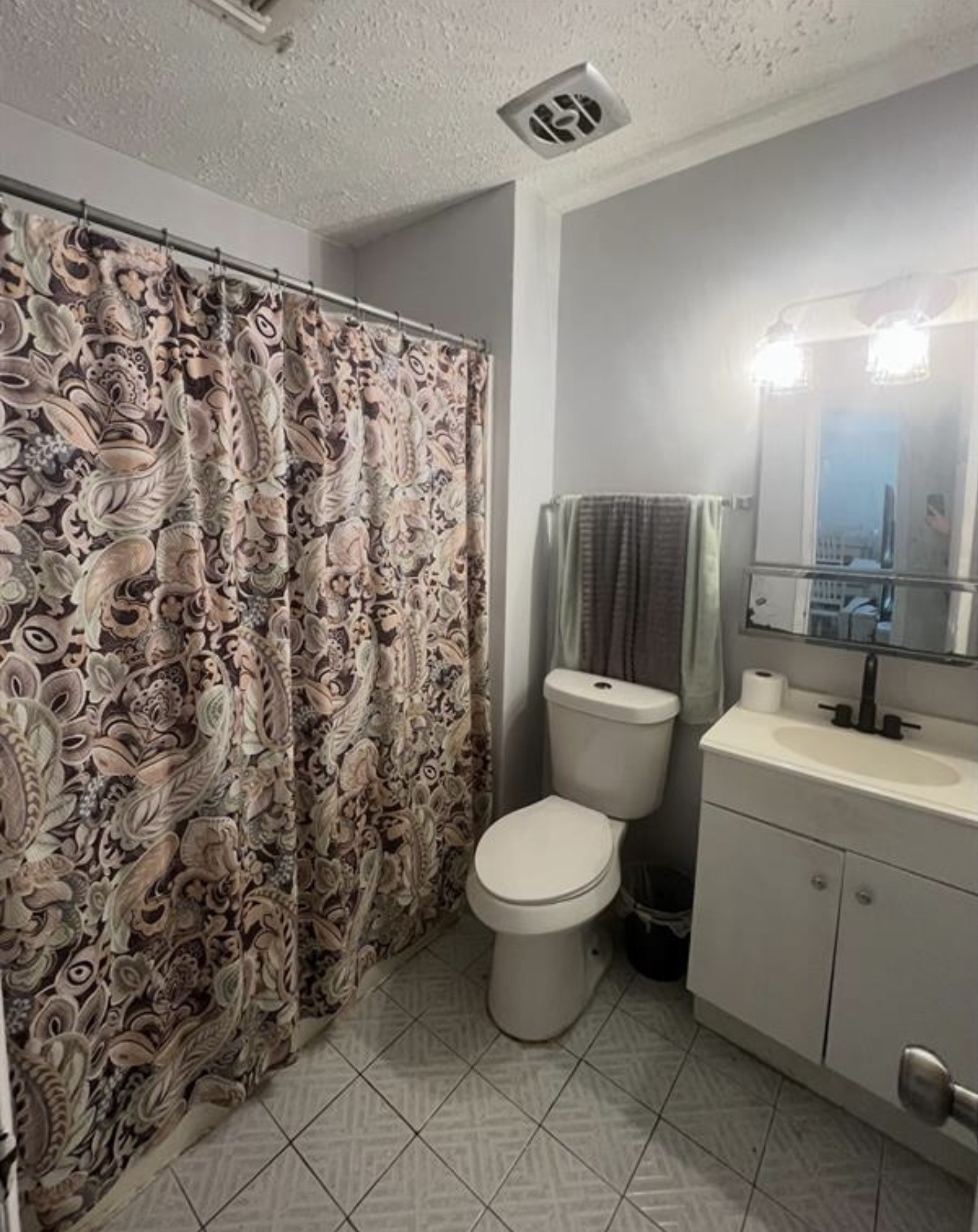 805 Northbend Drive Property Photo 9
