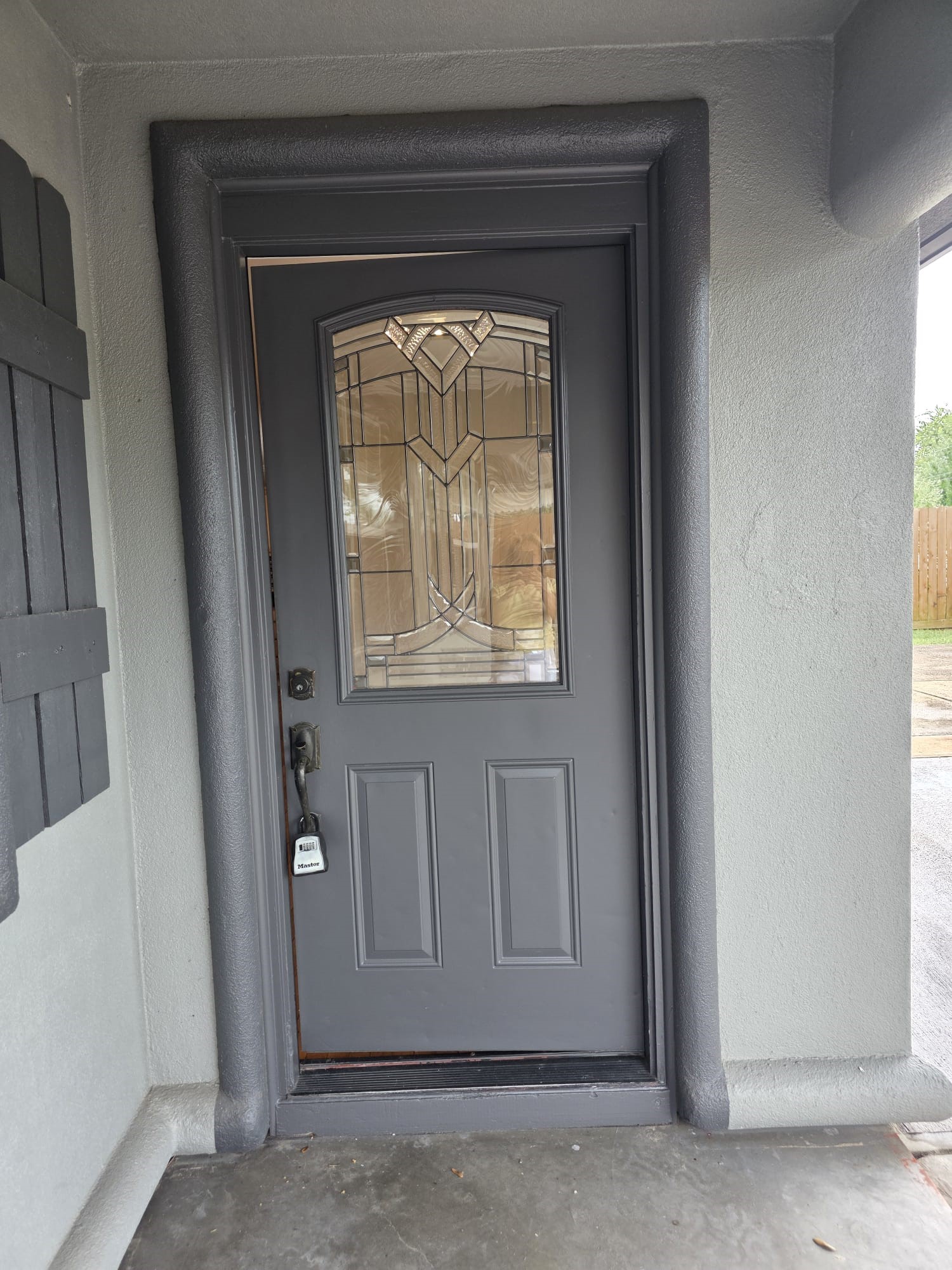 2098 Harland Drive Property Photo 3