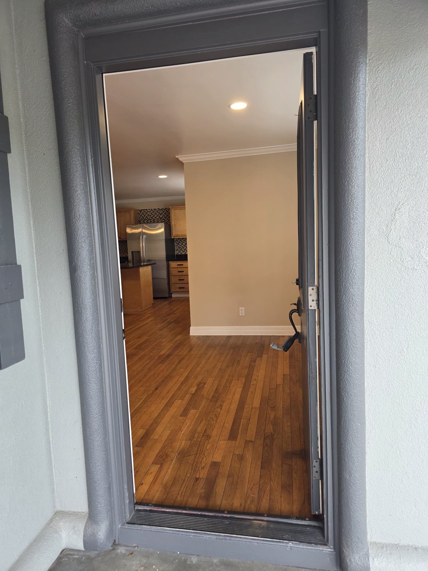 2098 Harland Drive Property Photo 4