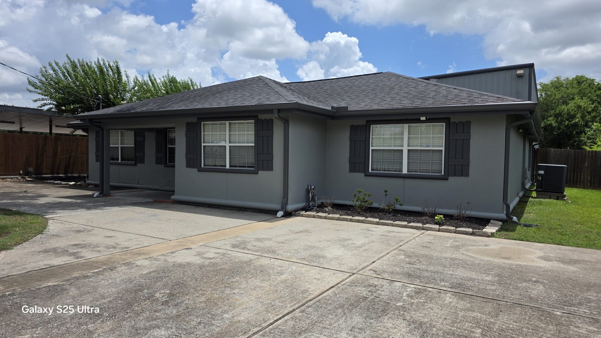 2098 Harland Drive Property Photo 6