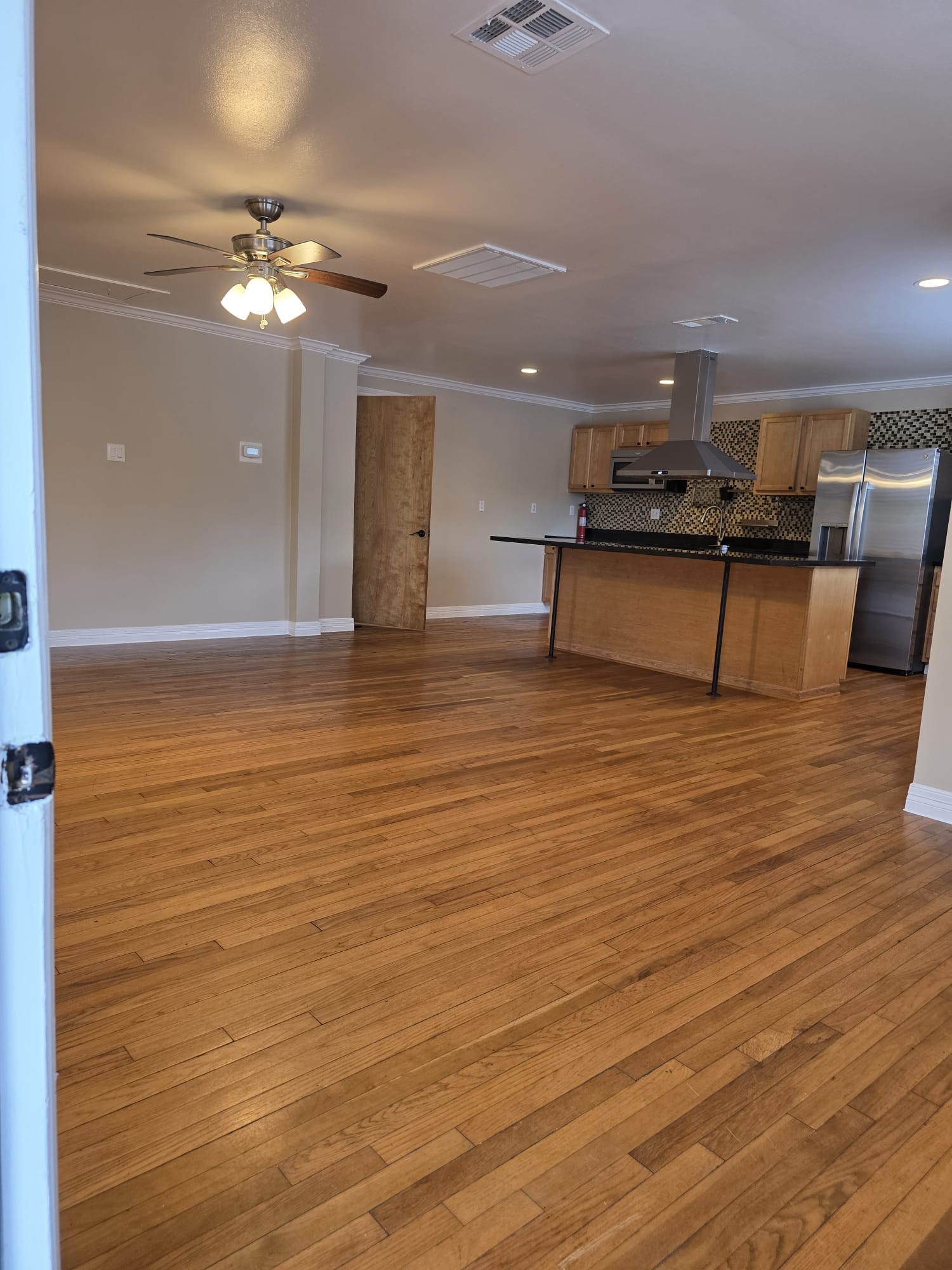 2098 Harland Drive Property Photo 8