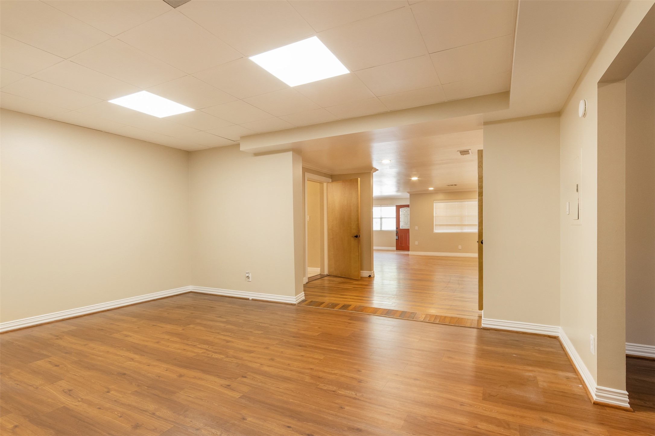 2098 Harland Drive Property Photo 15