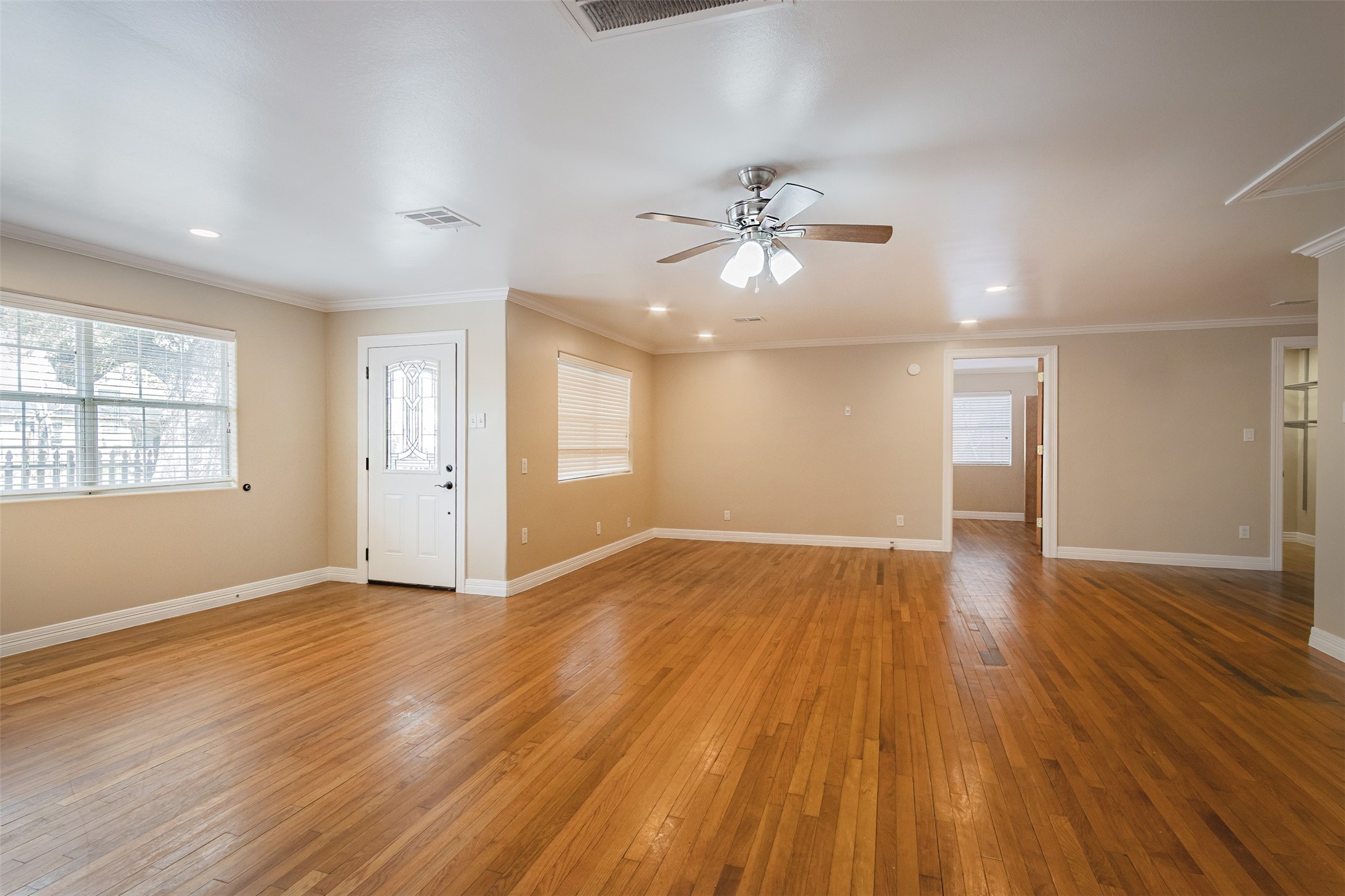 2098 Harland Drive Property Photo 18