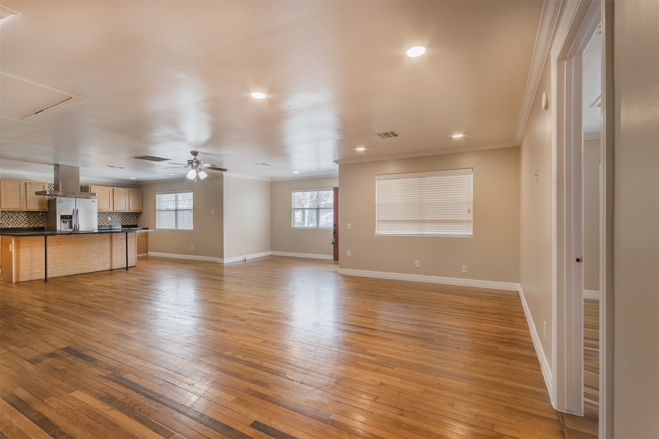 2098 Harland Drive Property Photo 21
