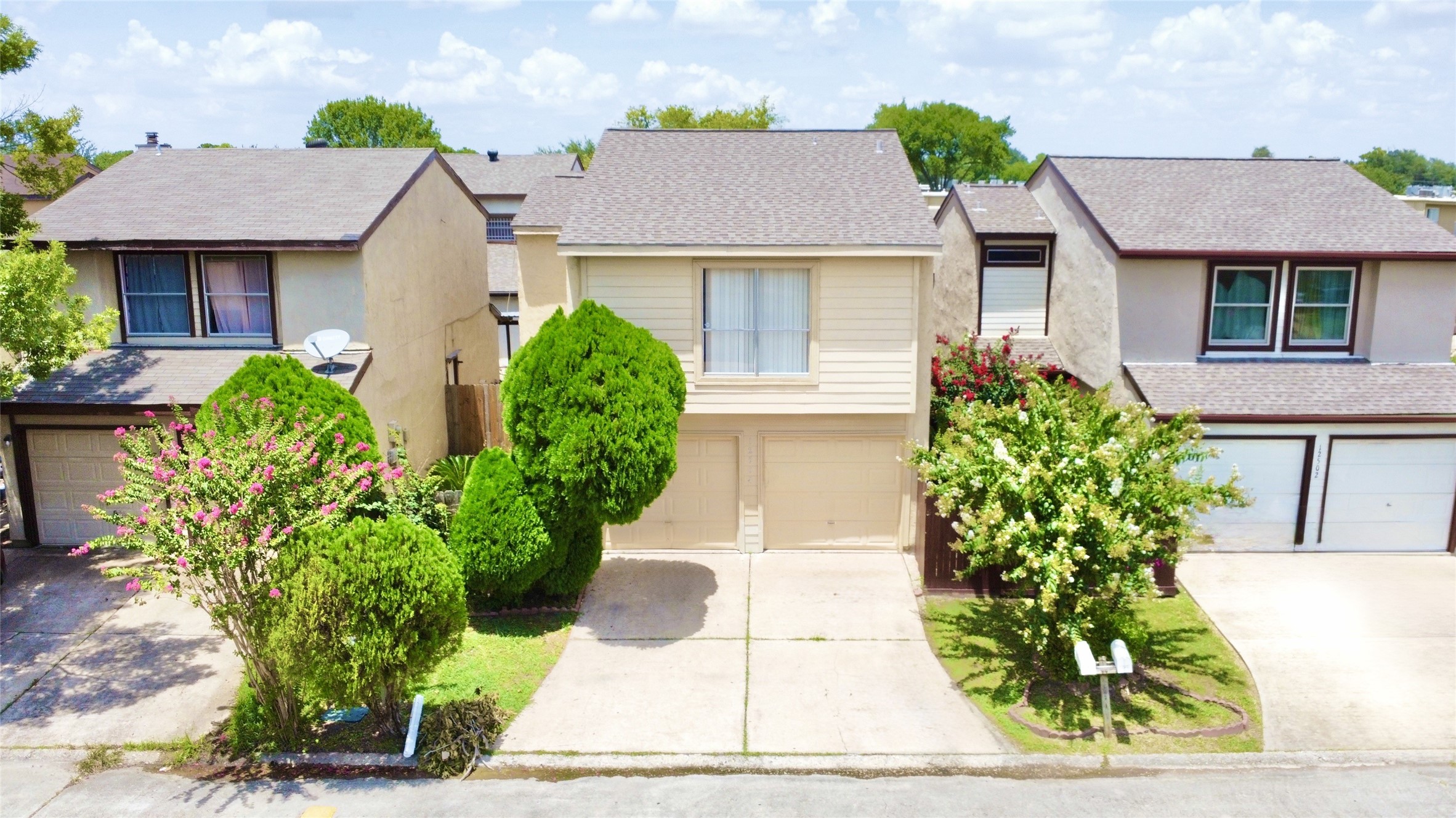 12504 Autumn Leaf Lane Property Photo 1