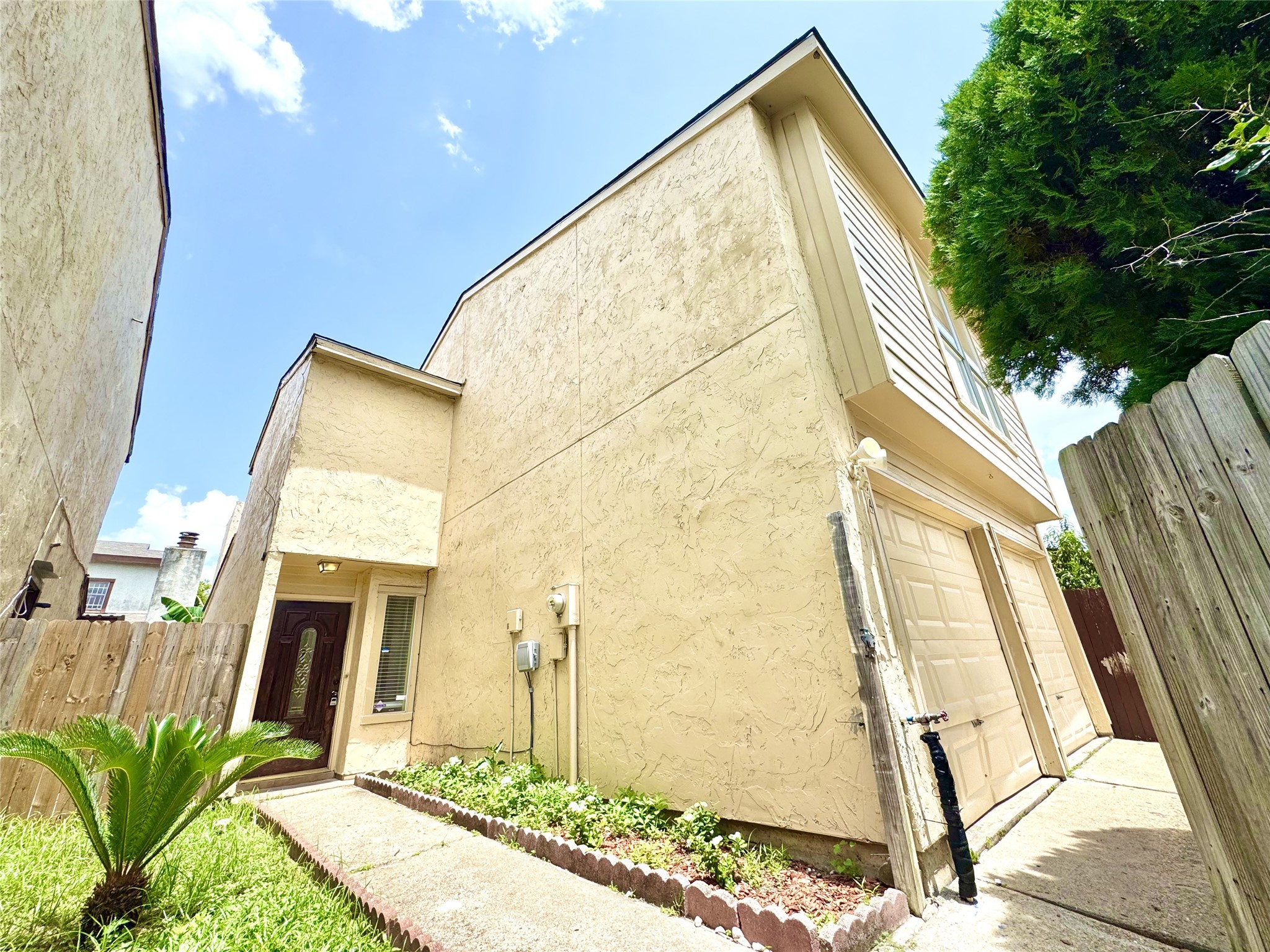 12504 Autumn Leaf Lane Property Photo 5
