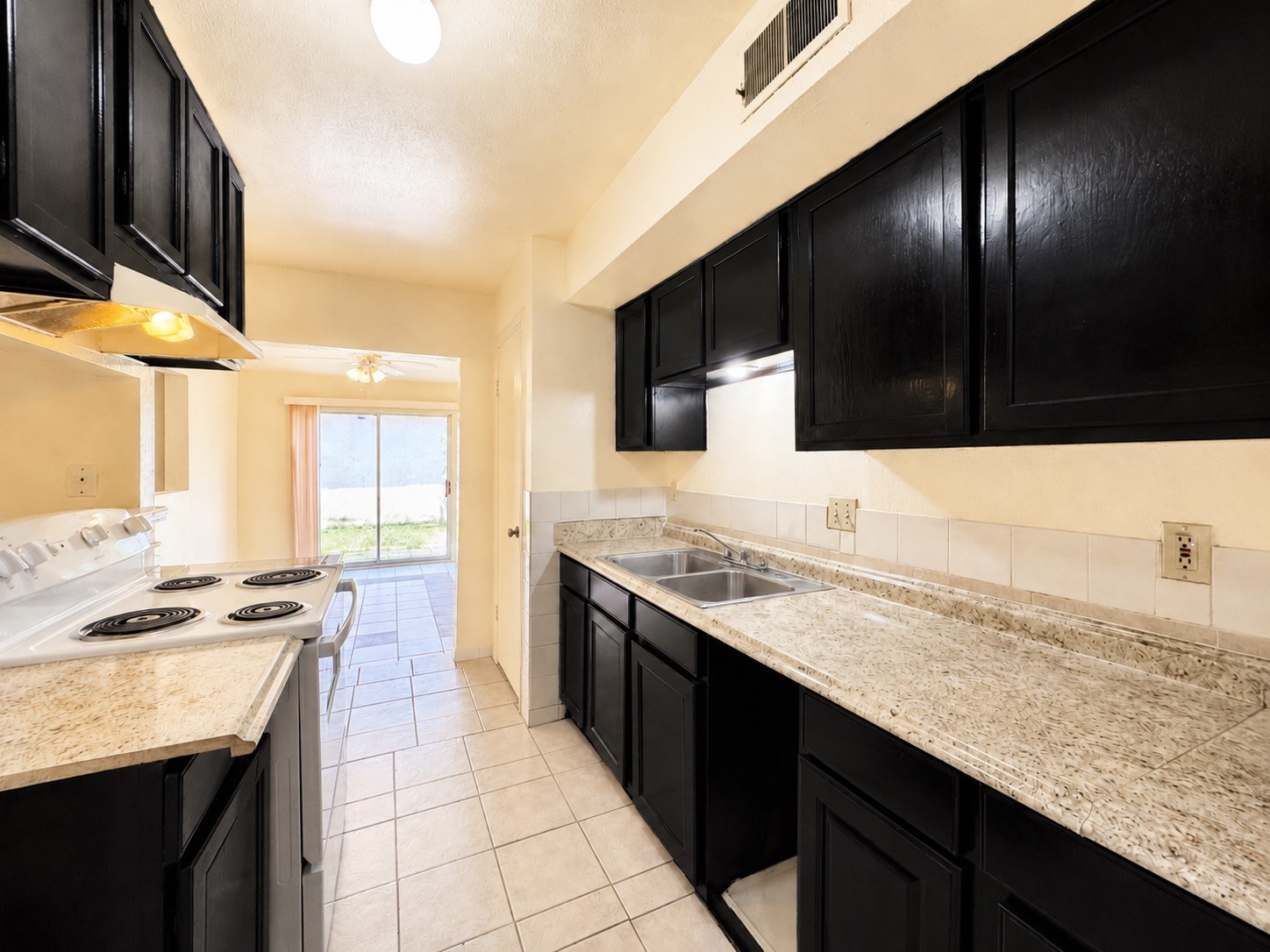 12504 Autumn Leaf Lane Property Photo 19