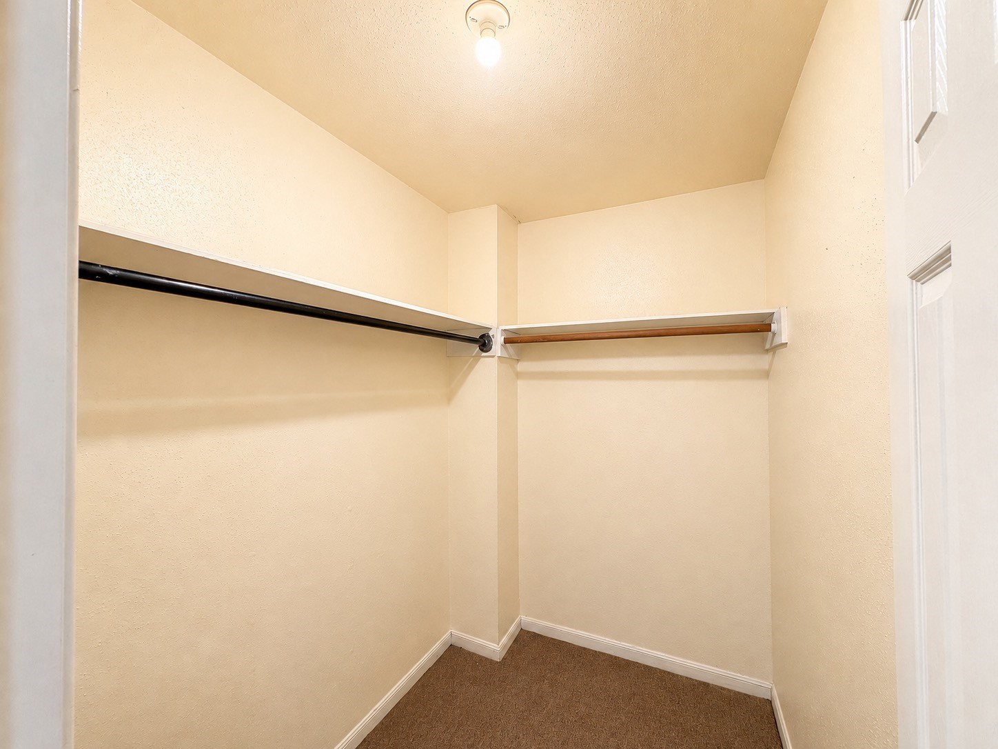 12504 Autumn Leaf Lane Property Photo 25