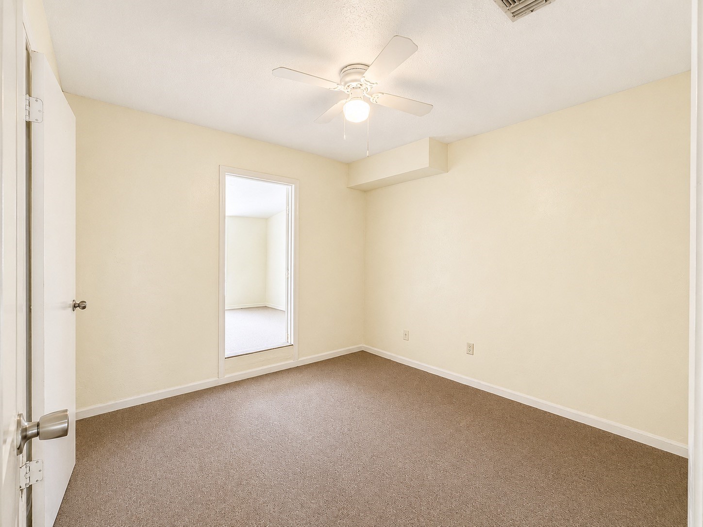 12504 Autumn Leaf Lane Property Photo 27