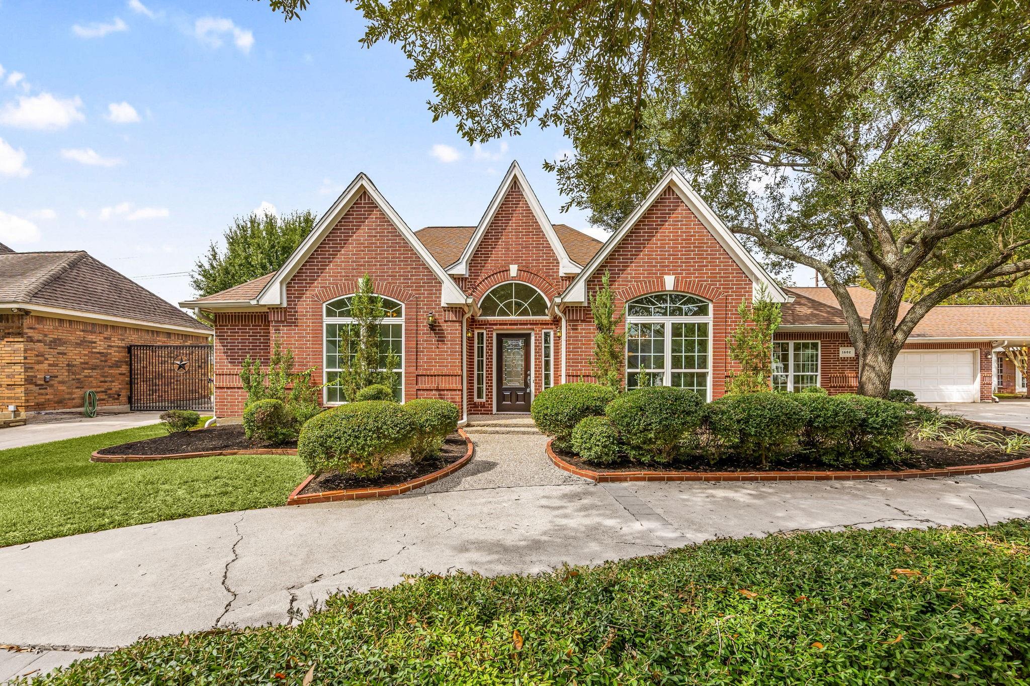1602 Hannington Drive, Katy Tx 77450 Property Photo 1
